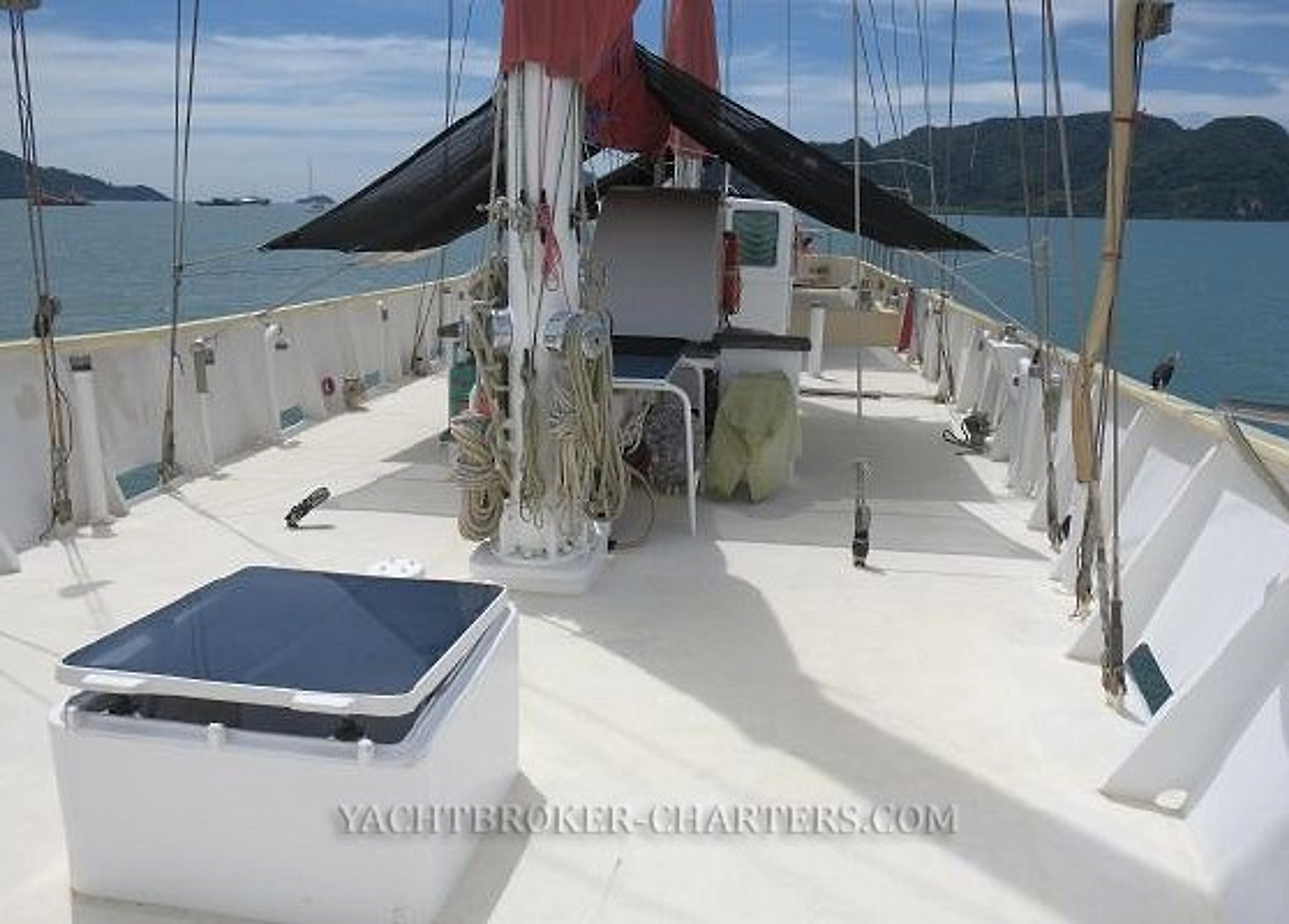 1986 Custom Schooner 85' à vendre (photo 11)
