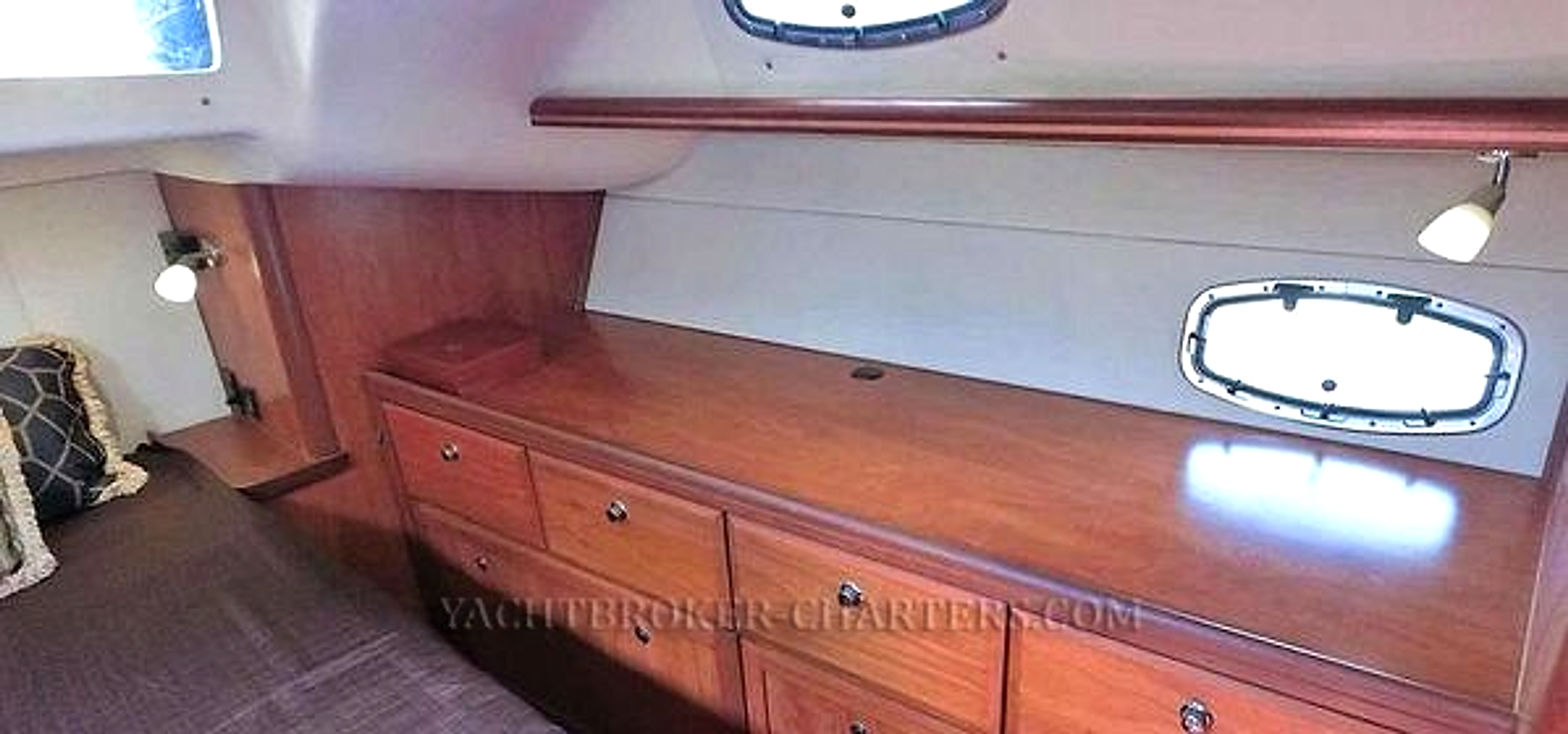 2008 Hunter 41 Deck Saloon for sale (photo 62)