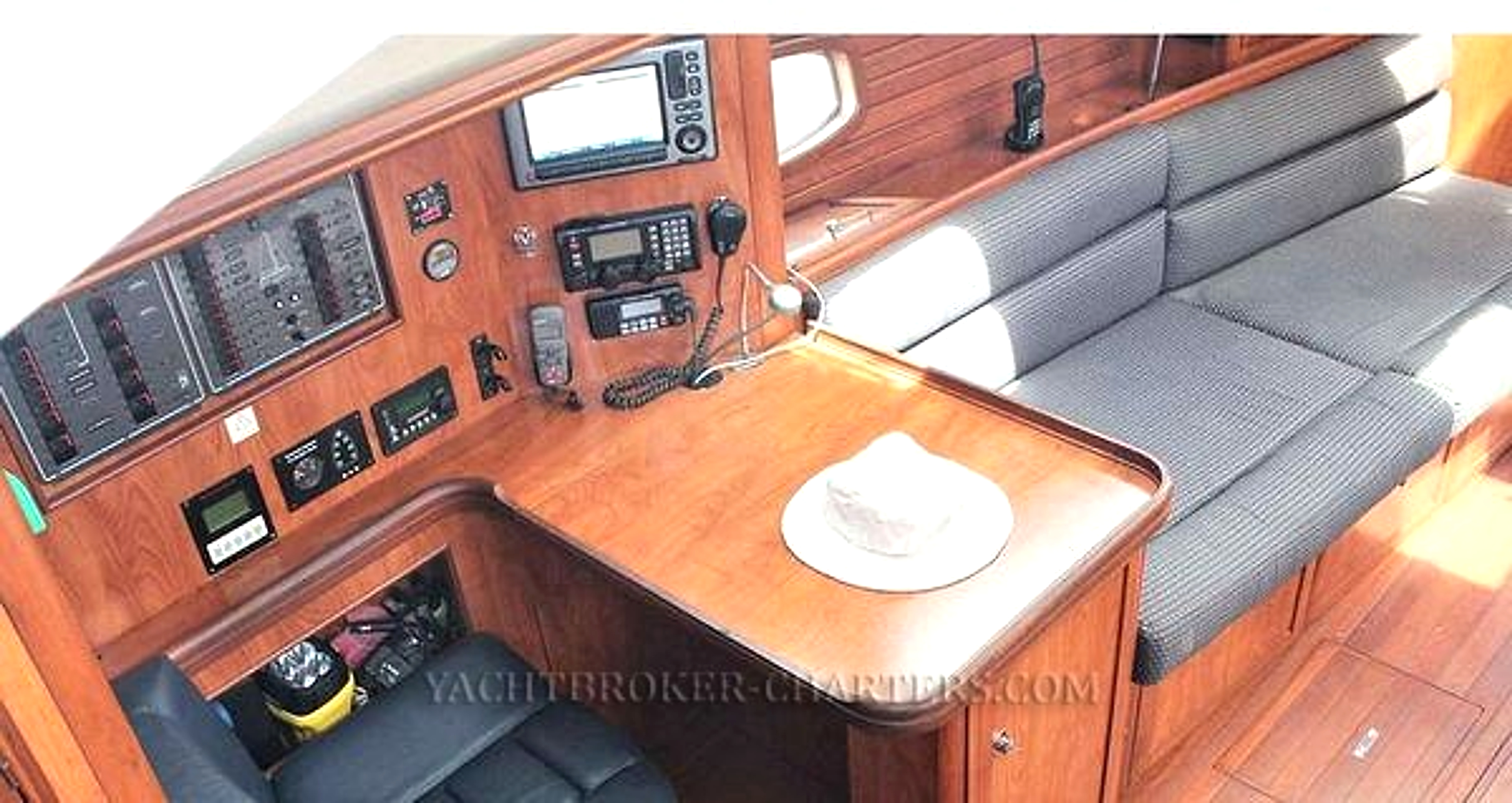 2008 Hunter 41 Deck Saloon for sale (photo 78)