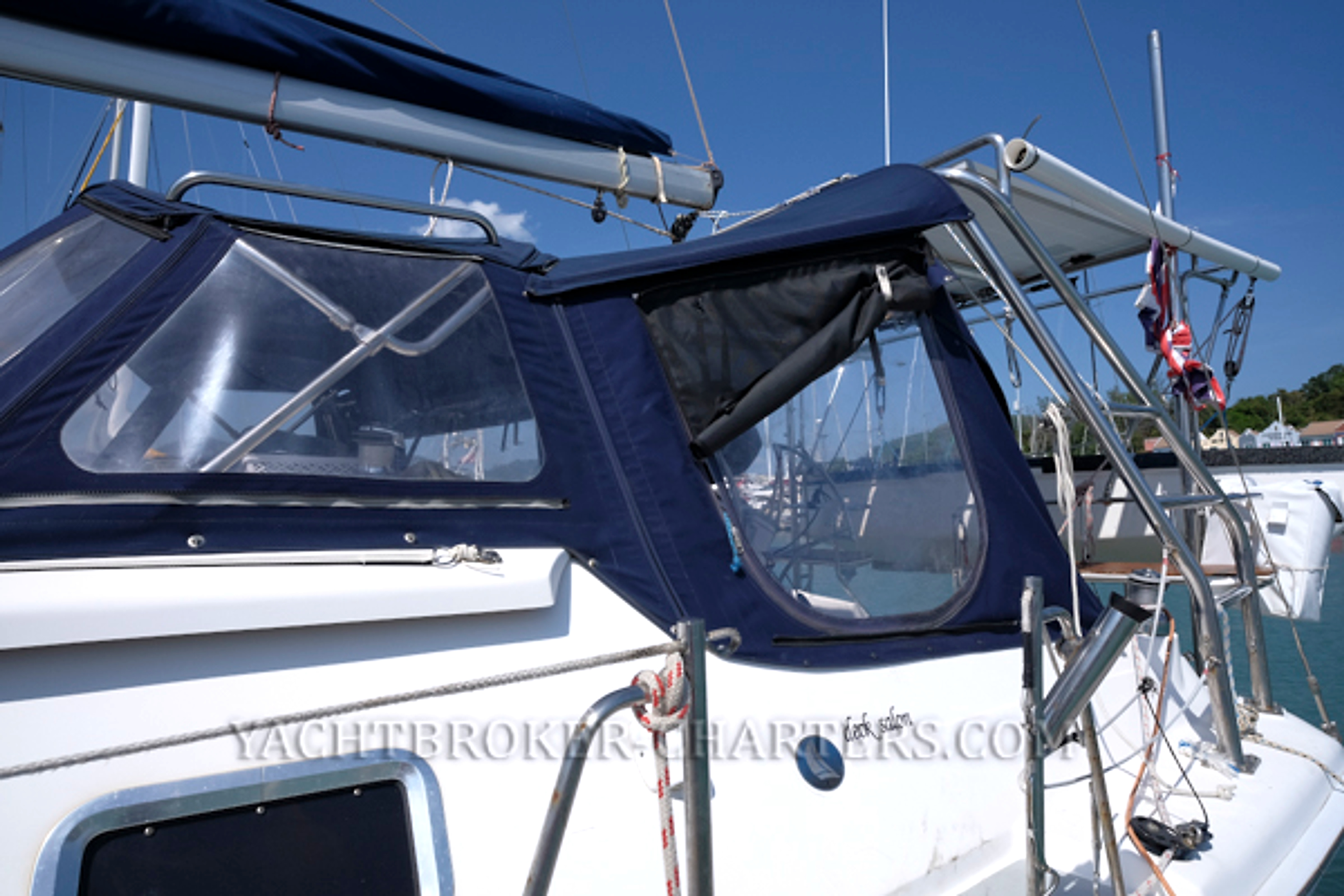 2008 Hunter 41 Deck Saloon for sale (photo 14)
