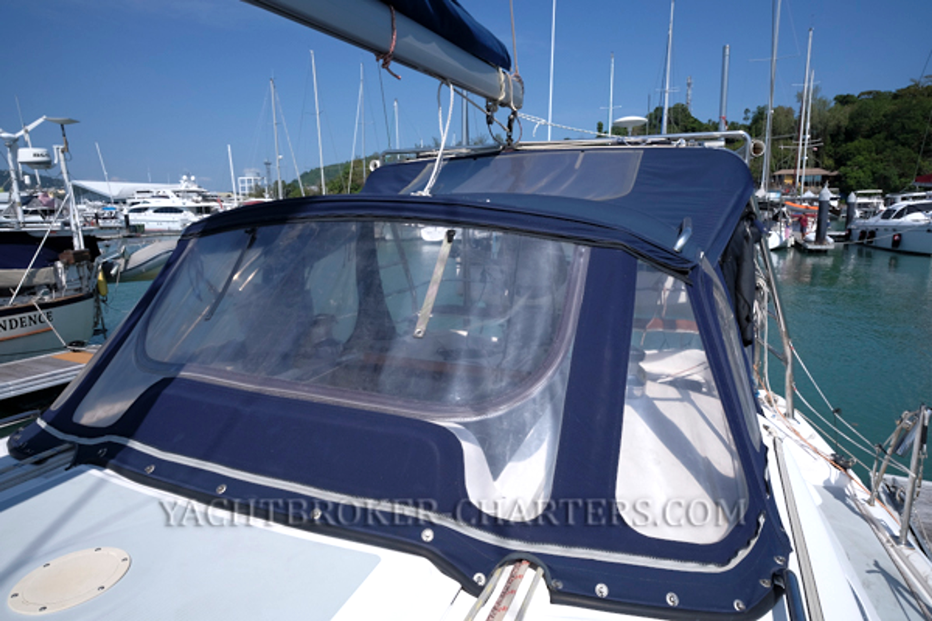 2008 Hunter 41 Deck Saloon for sale (photo 20)