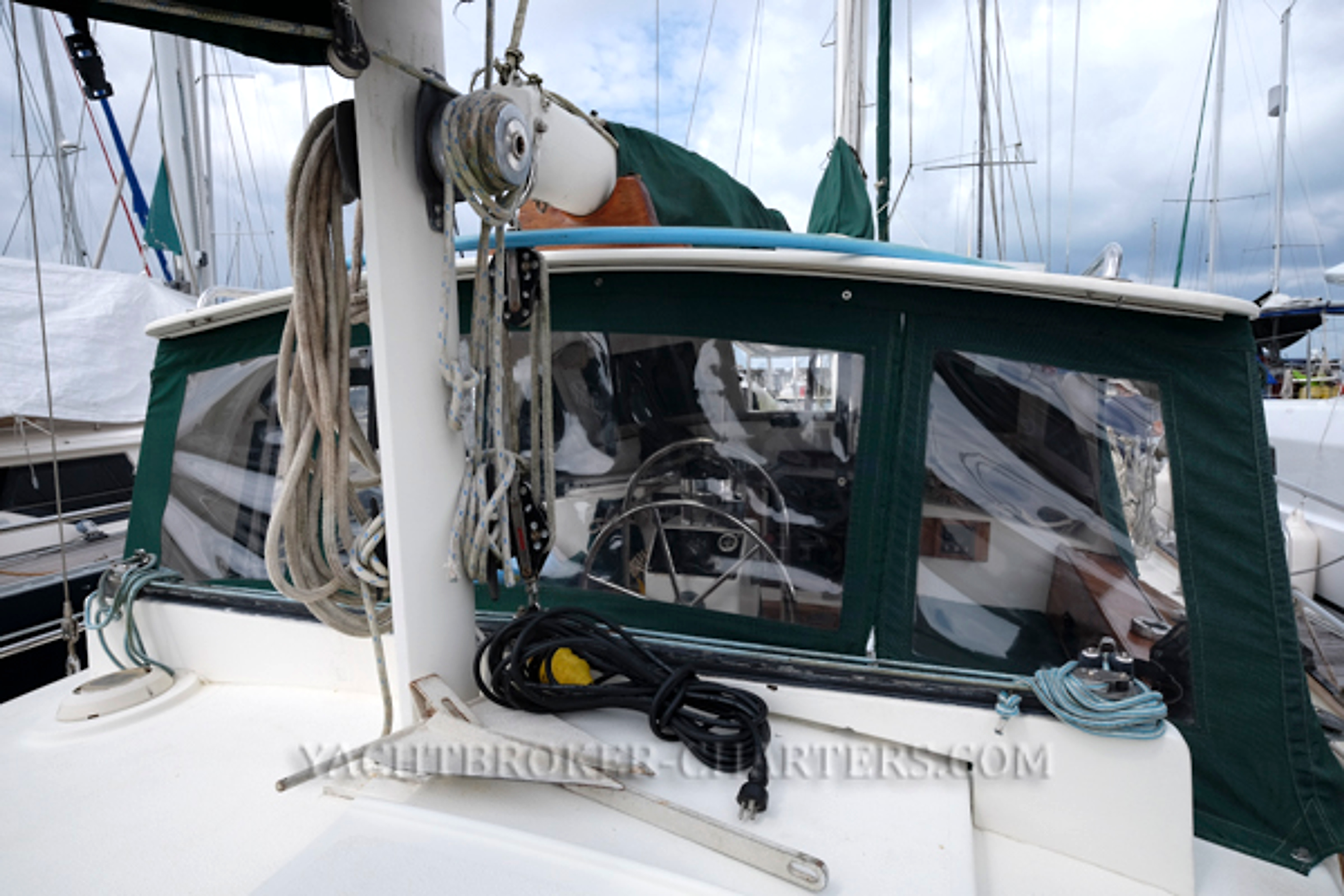 1981 Whitby 42 zu verkaufen (photo 13)