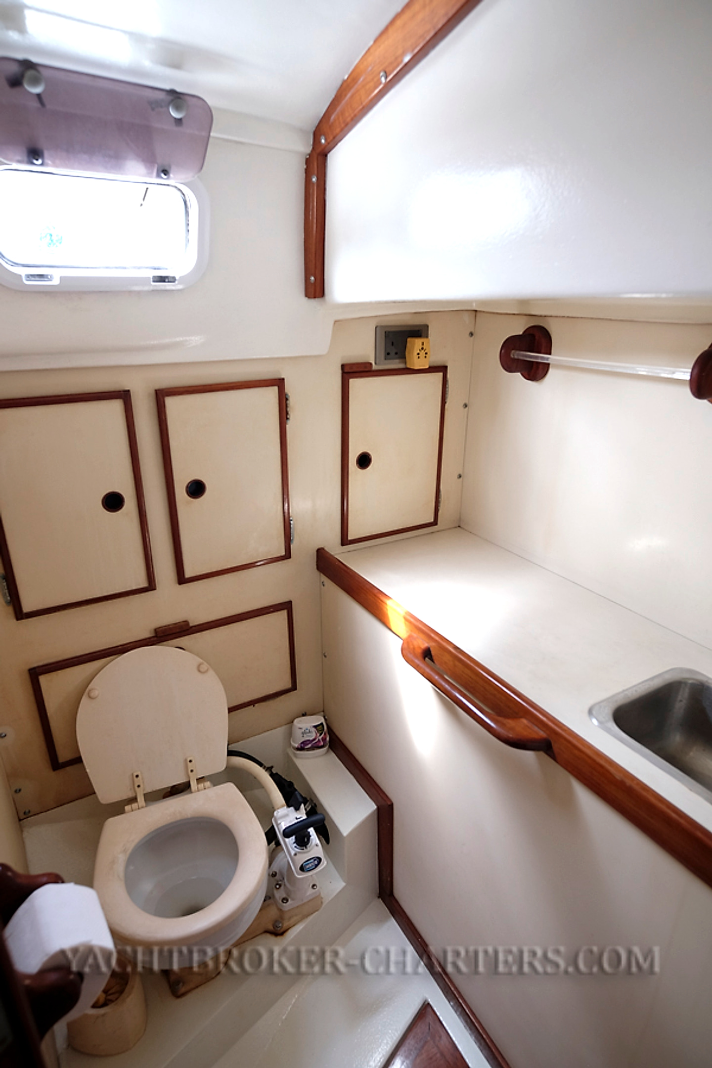 1981 Whitby 42 zu verkaufen (photo 22)
