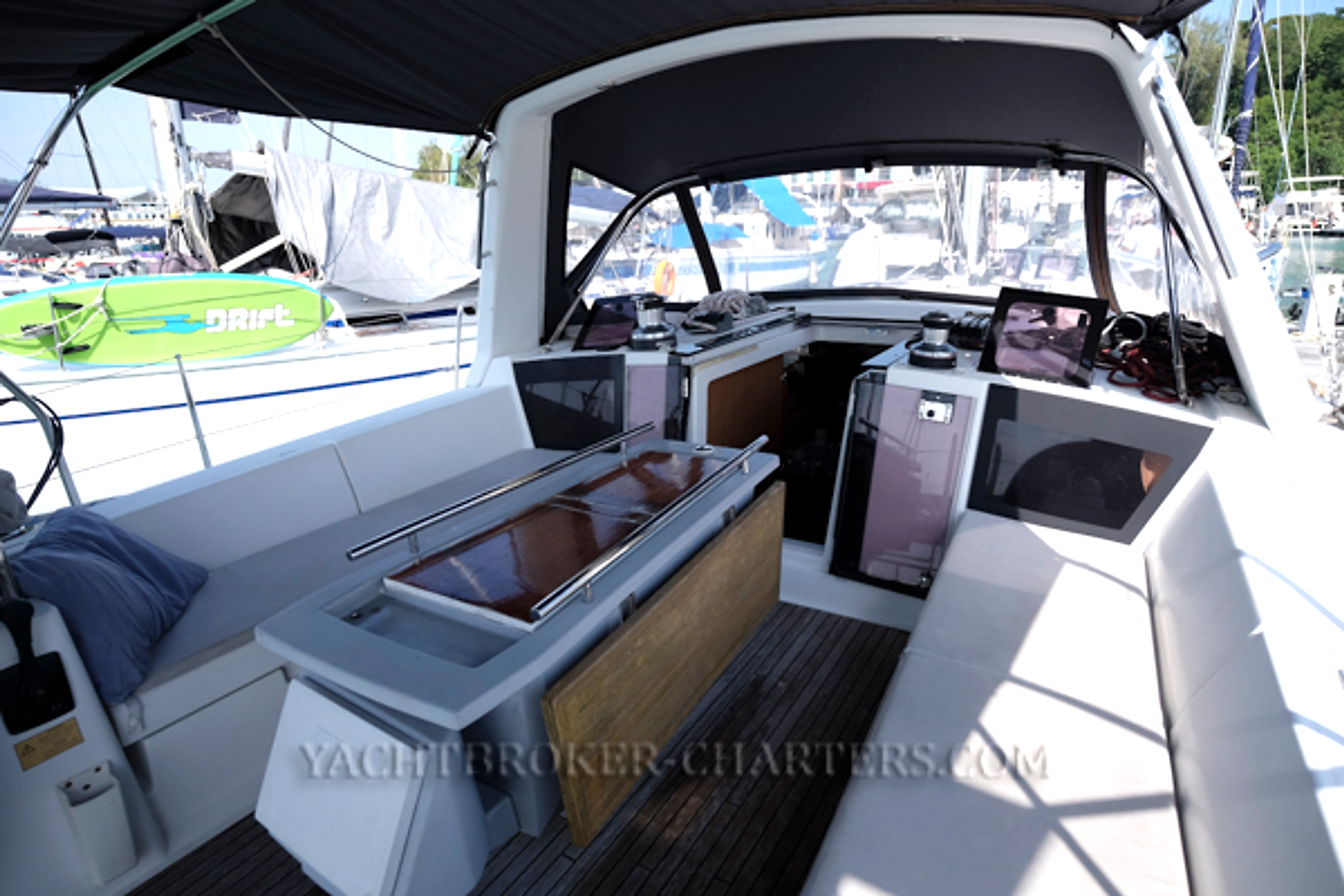 2012 Beneteau Oceanis 41 à vendre (photo 19)