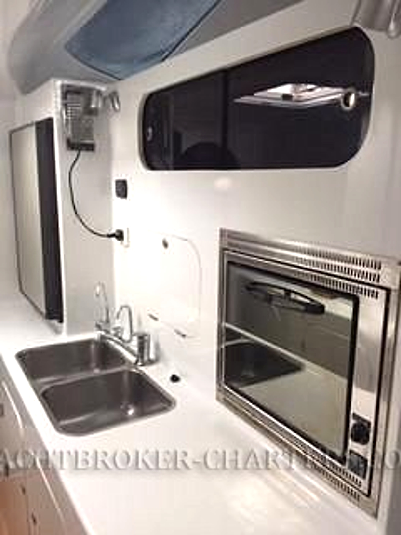 2011 Schionning 1190 for sale (photo 20)