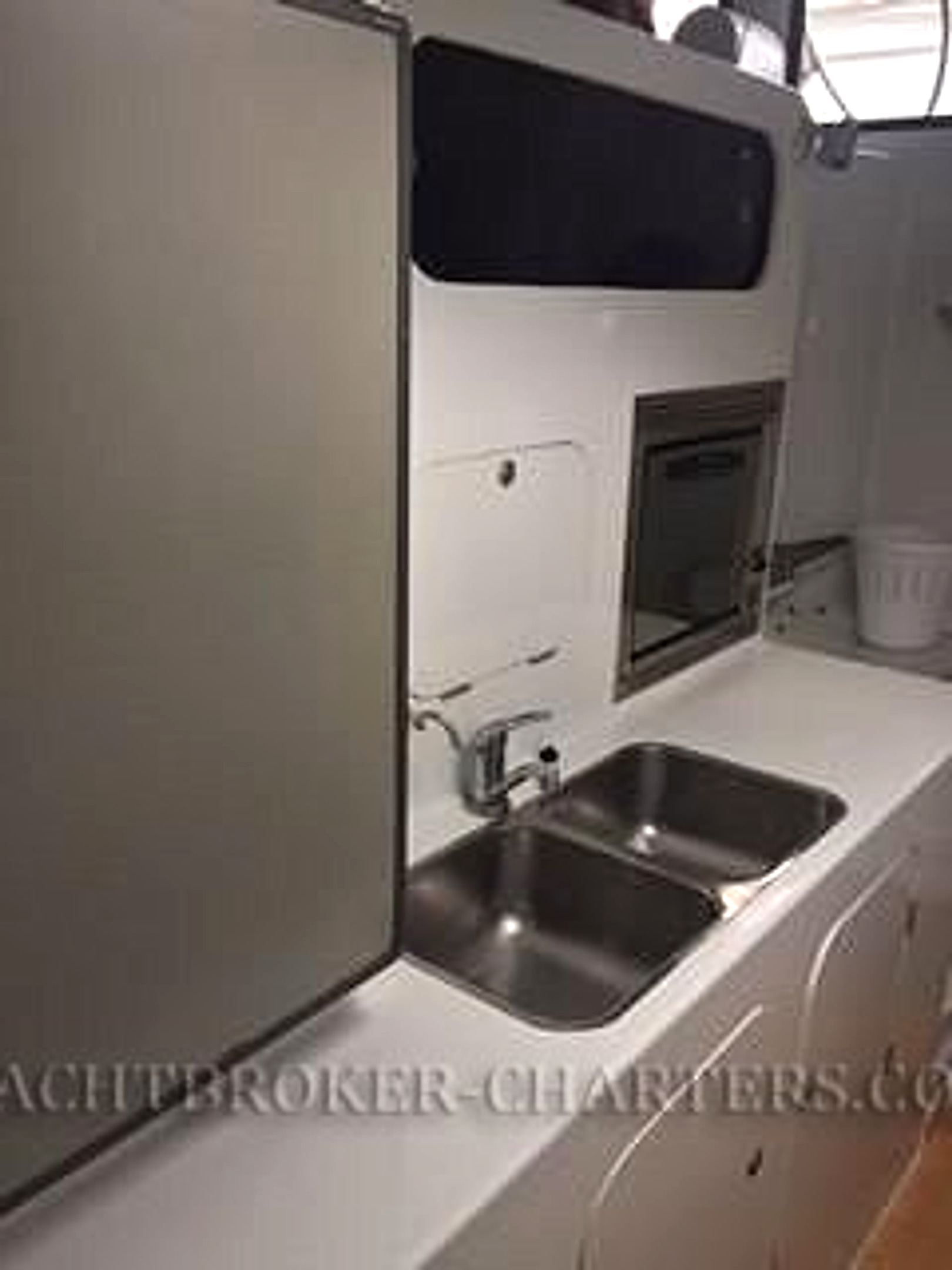 2011 Schionning 1190 for sale (photo 21)