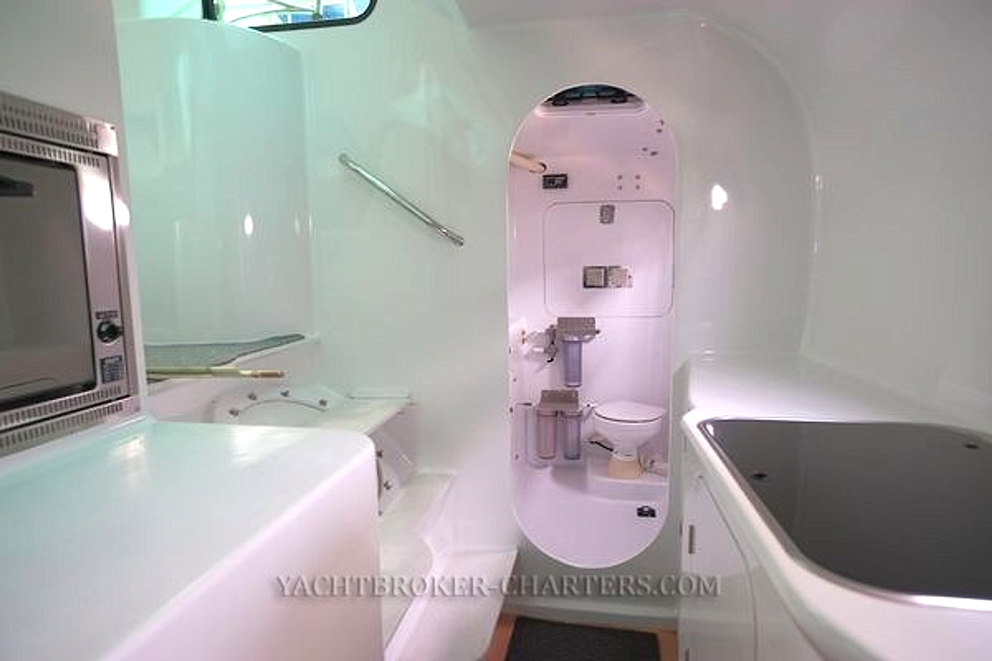 2011 Schionning 1190 for sale (photo 59)