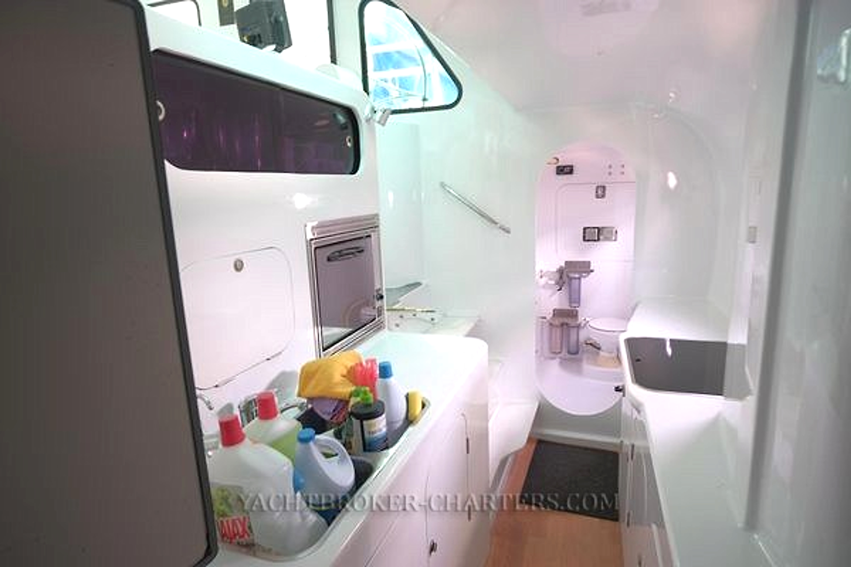 2011 Schionning 1190 for sale (photo 60)