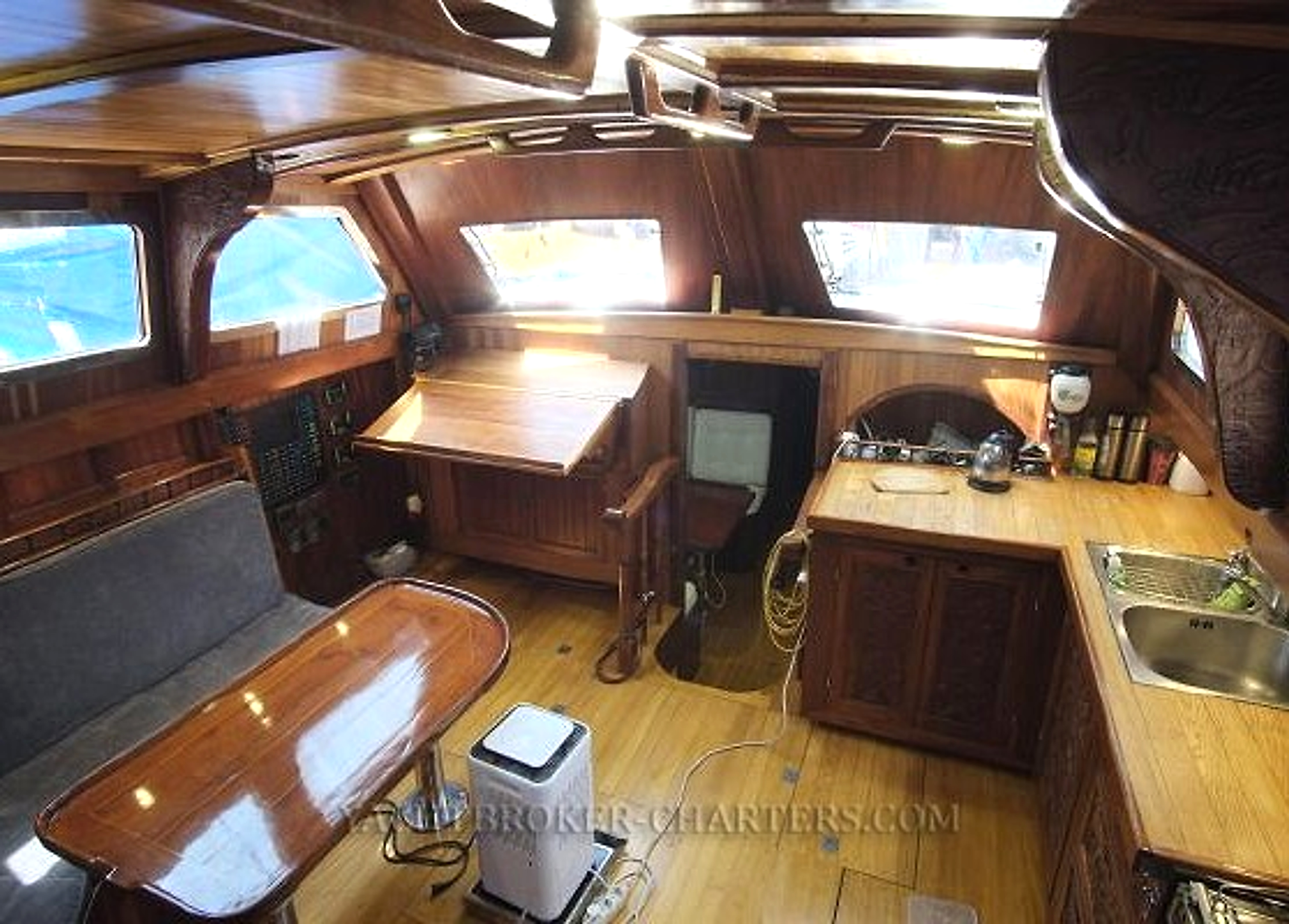 1974 Formosa 51 te koop (photo 4)