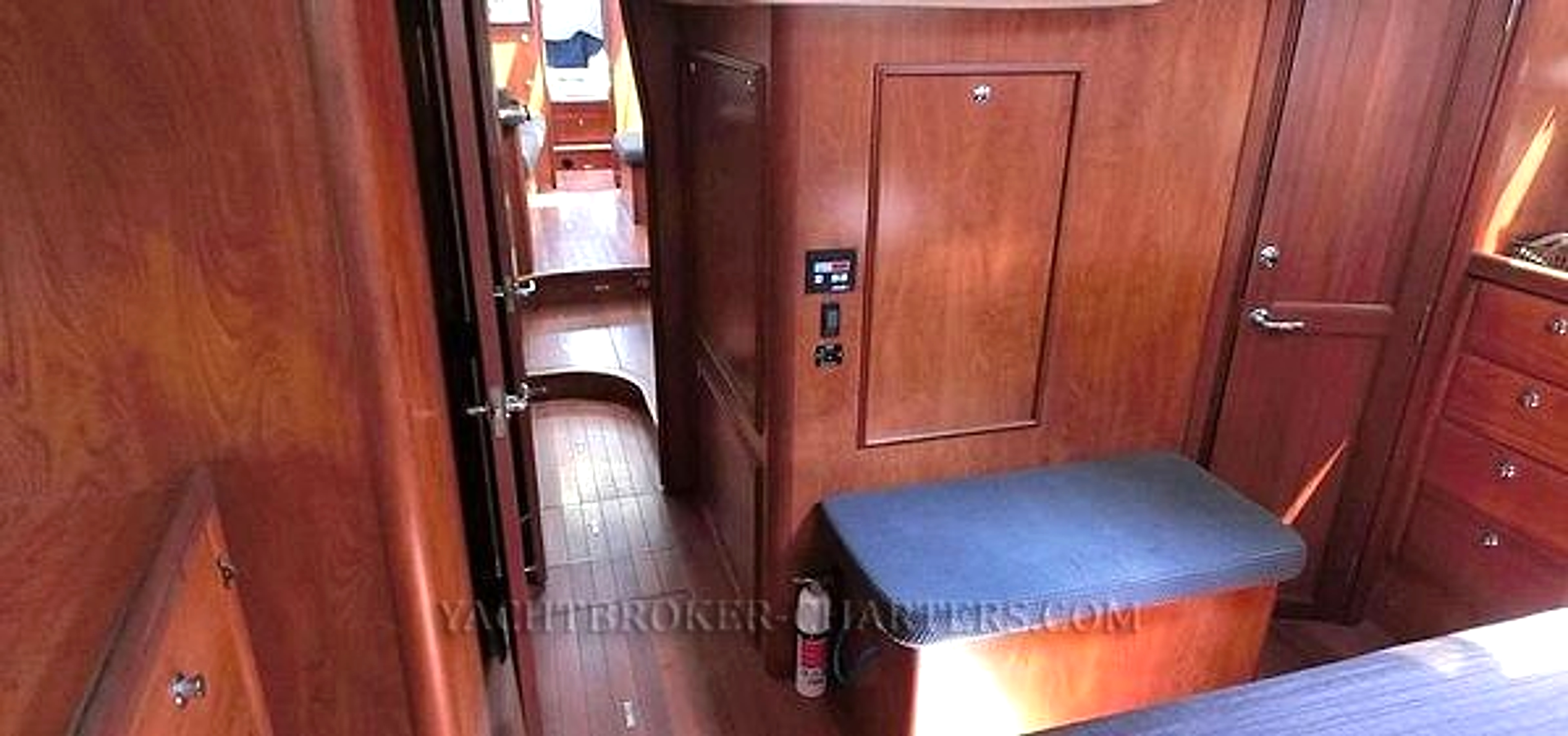 2010 Hunter 50 Center Cockpit te koop (photo 40)