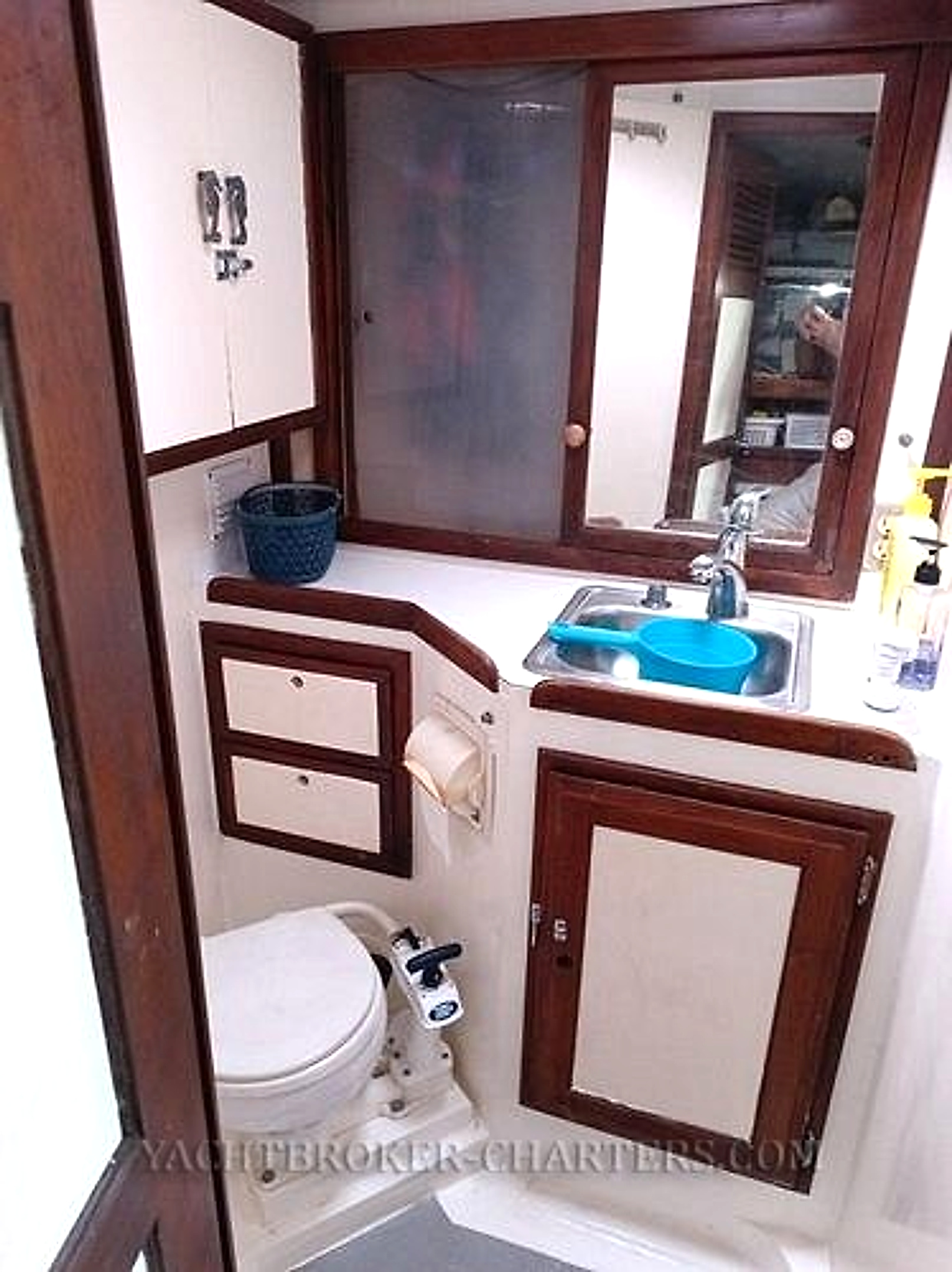 1970 Columbia Yacht 43 en venta (photo 18)