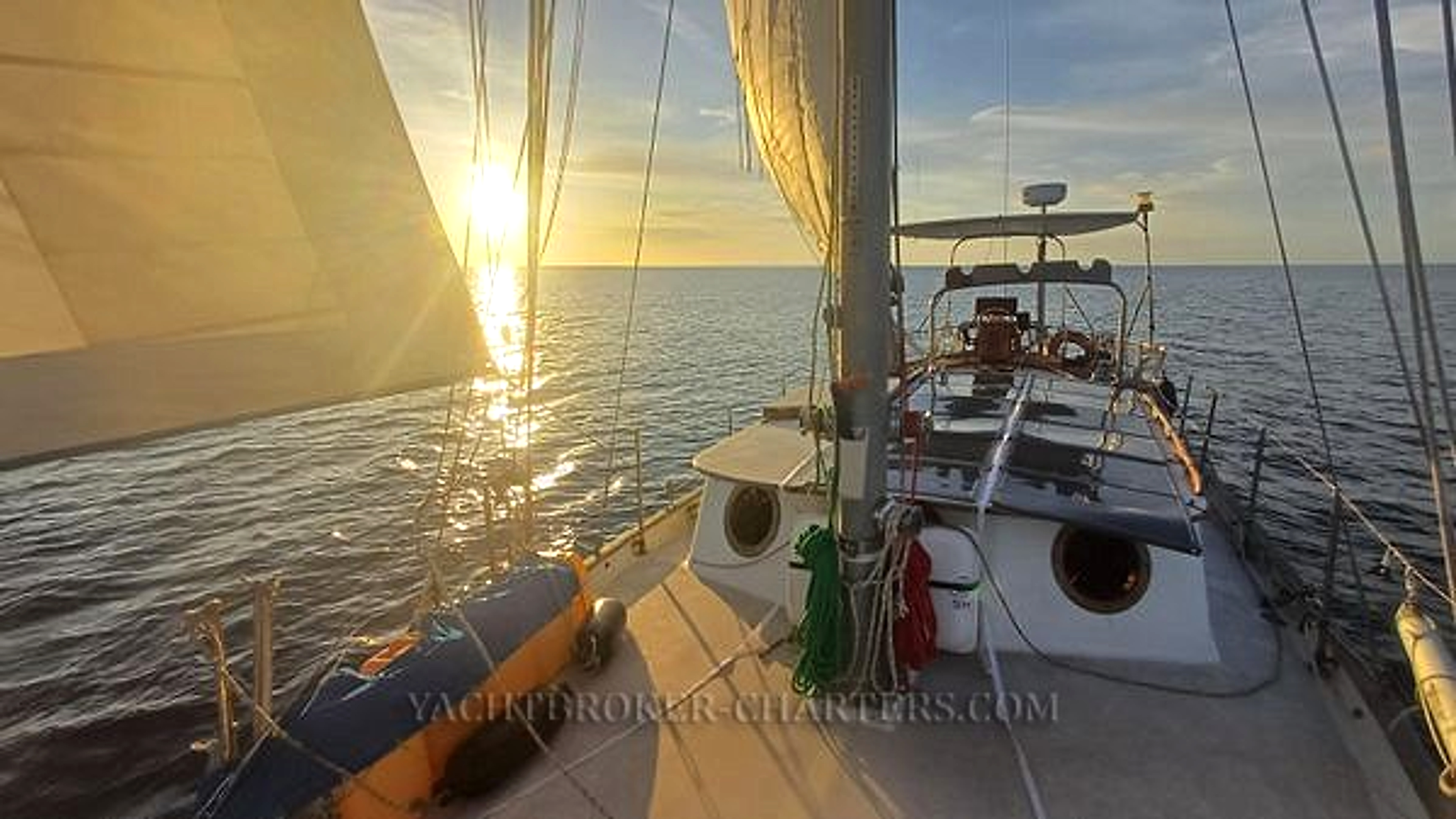 1982 Sino American Yacht Landfall 39 na sprzedaż (photo 17)