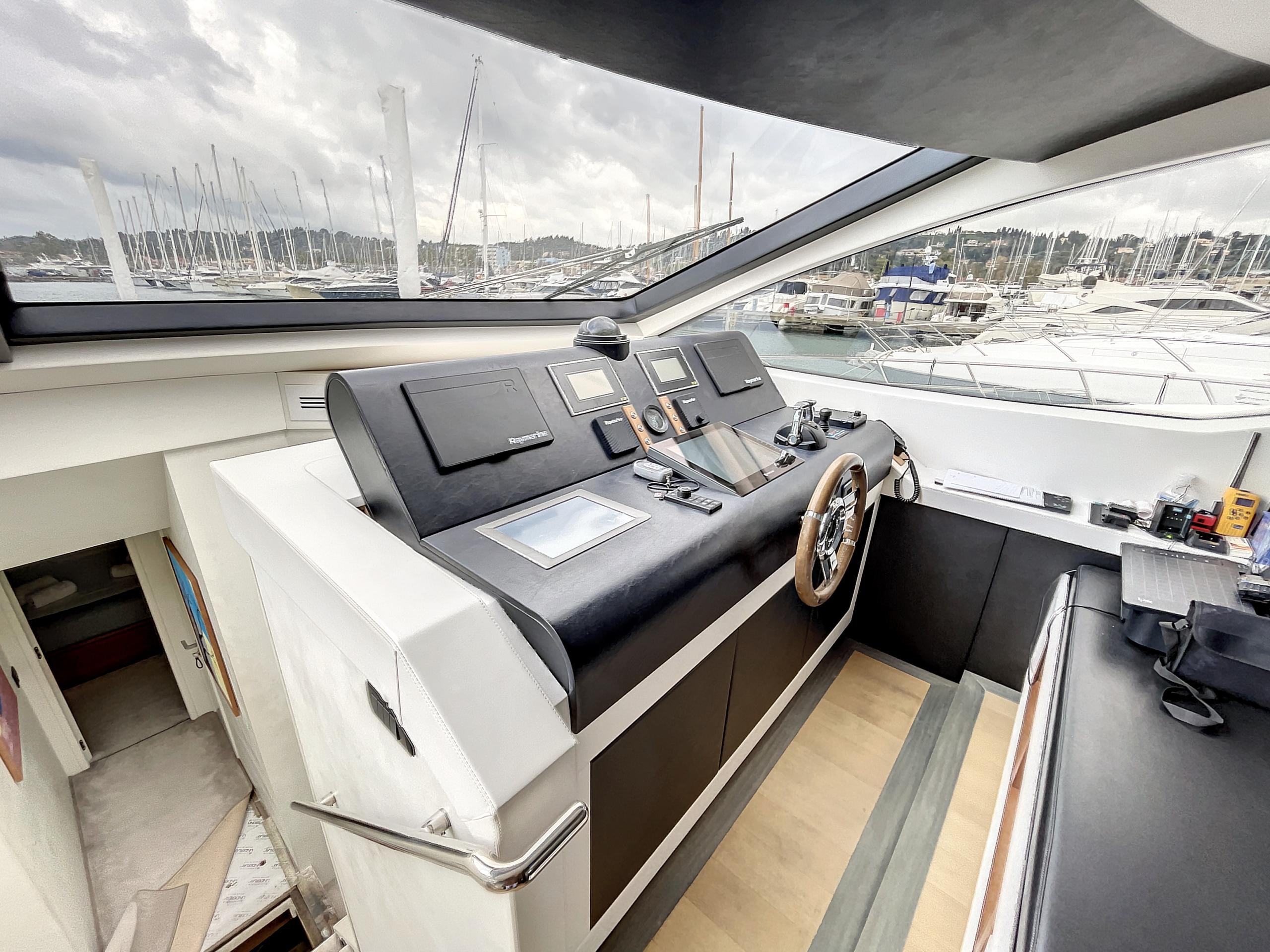 2007 Azimut 85F zu verkaufen (photo 7)