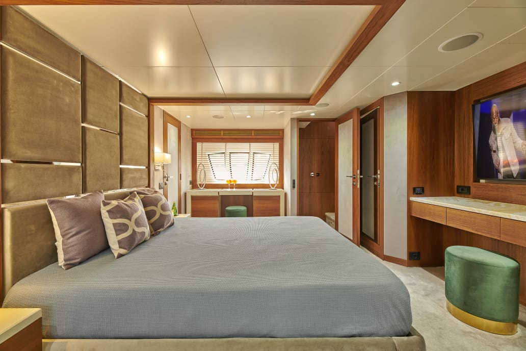 2007 Azimut 85F zu verkaufen (photo 11)
