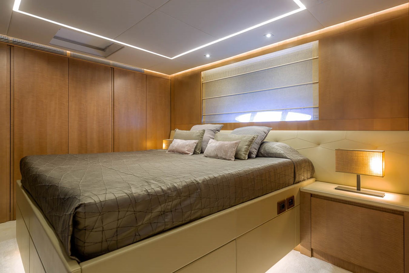 2015 Pershing 108 in vendita (photo 19)