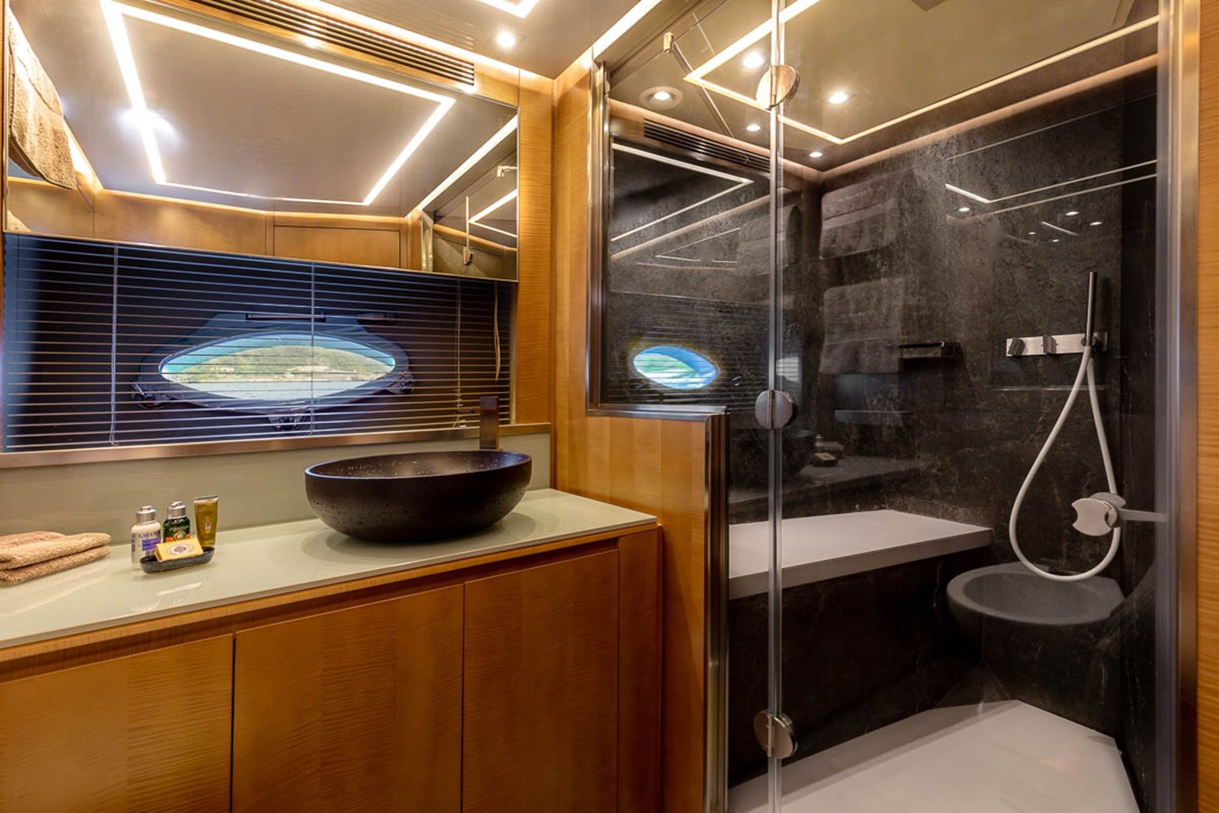 2015 Pershing 108 in vendita (photo 21)