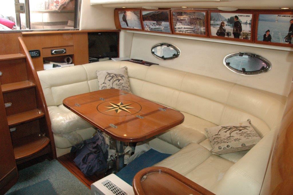2004 Windy 43 Typhoon for sale (photo 5)