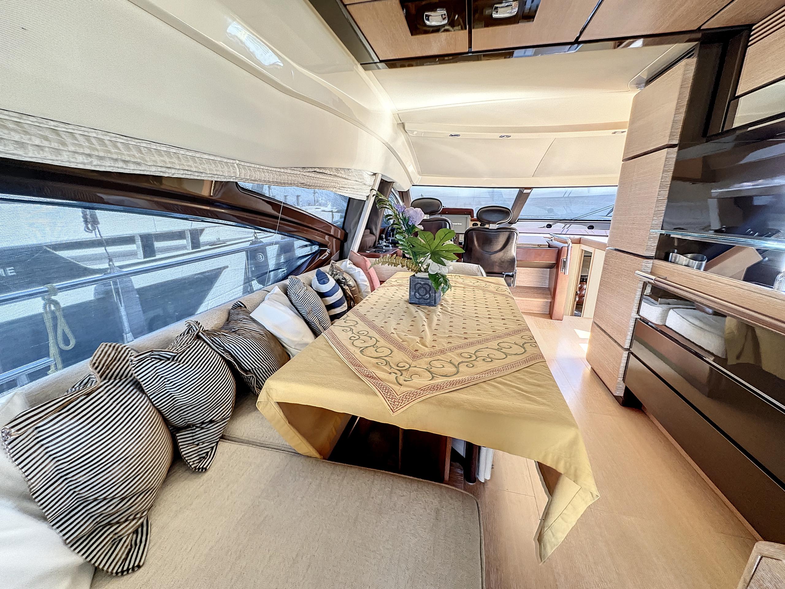 2009 Azimut 70 na sprzedaż (photo 14)
