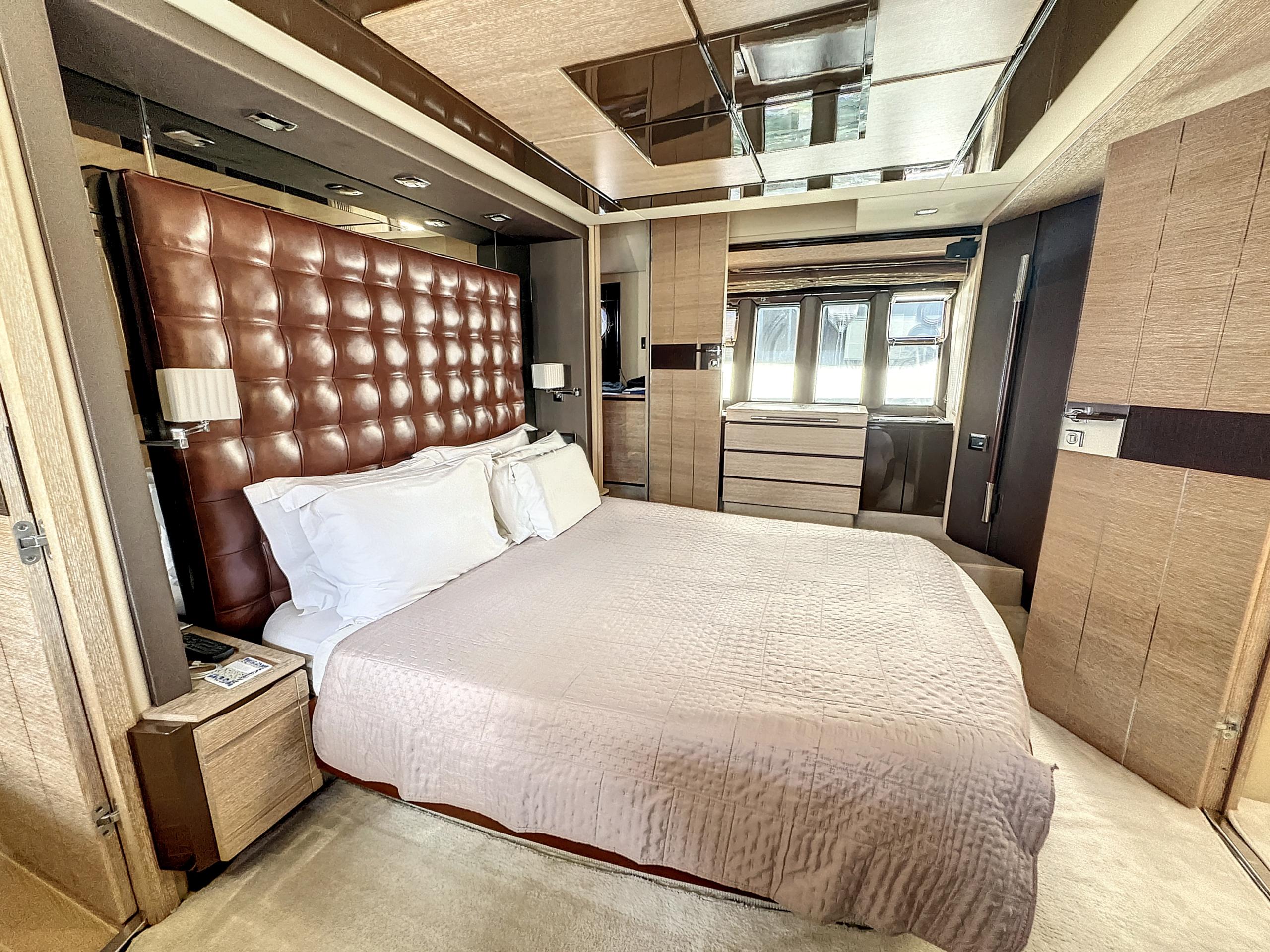 2009 Azimut 70 na sprzedaż (photo 20)