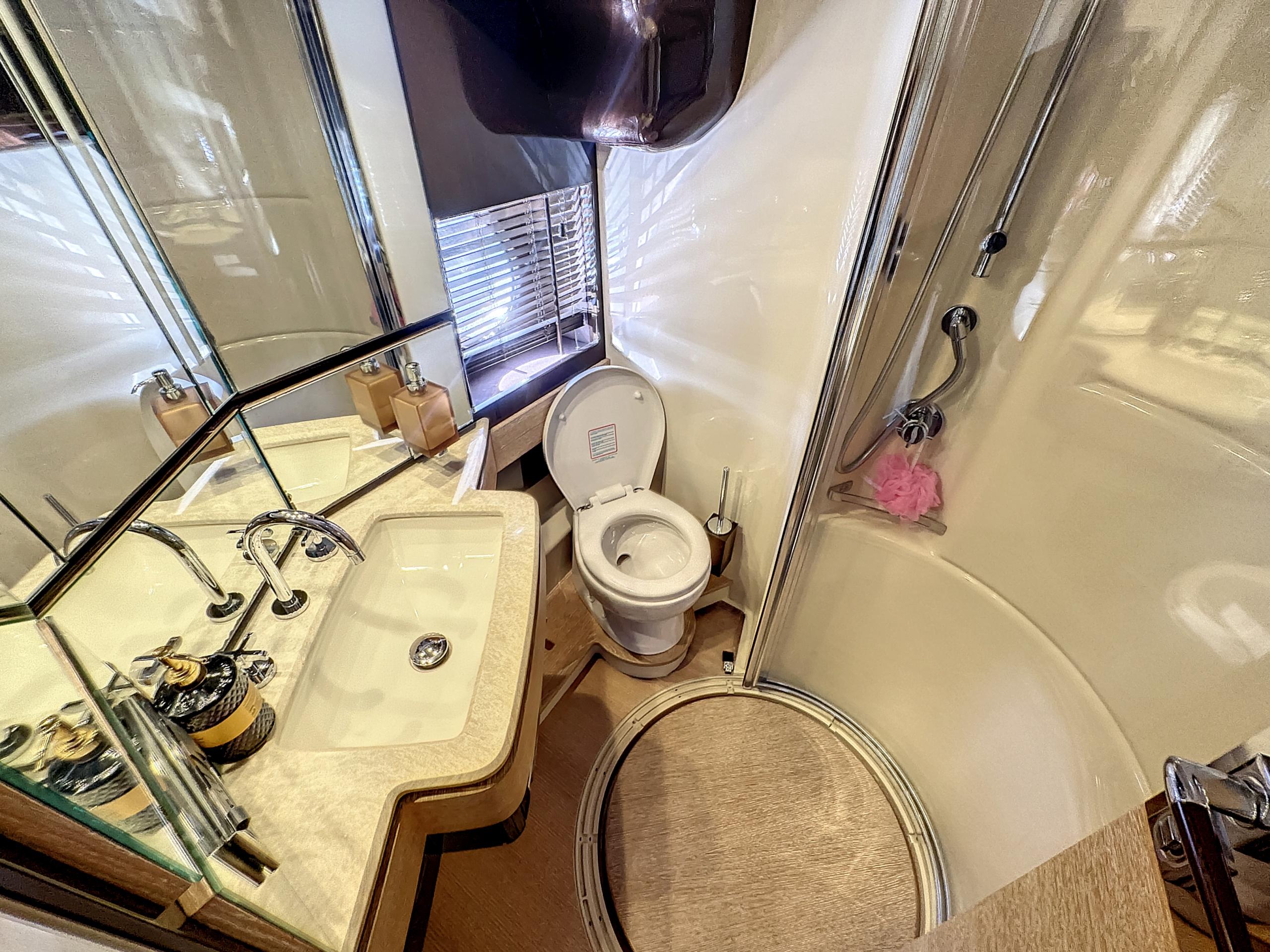 2009 Azimut 70 na sprzedaż (photo 24)