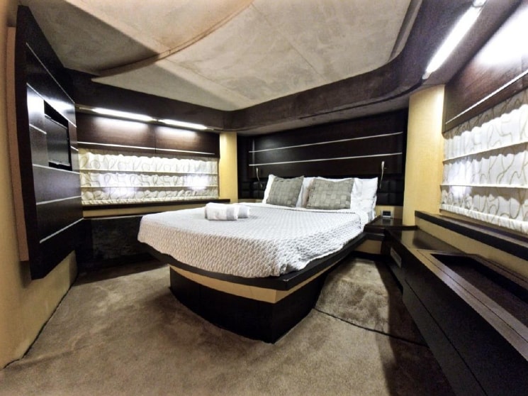 2004 Azimut 86S for sale (photo 8)
