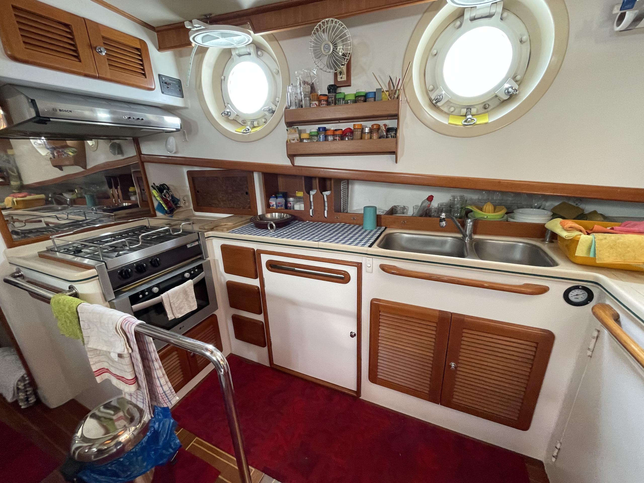2003 Seahorse Duck 44 for sale (photo 4)