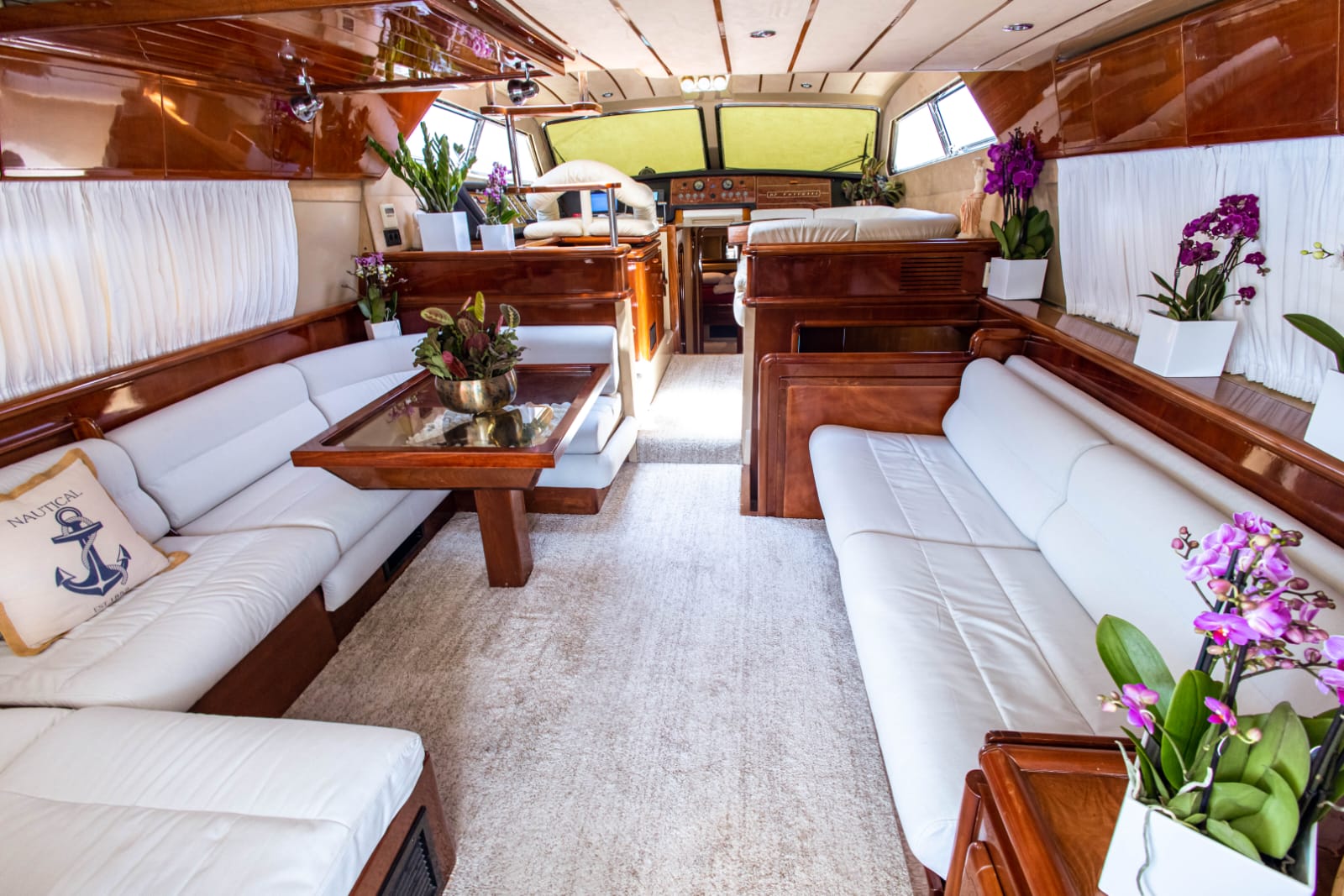 1998 Ferretti Yachts 620 for sale (photo 5)