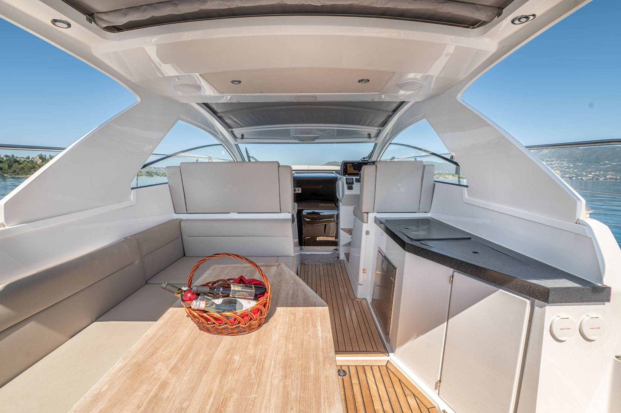 2019 Sealine S335 zu verkaufen (photo 4)