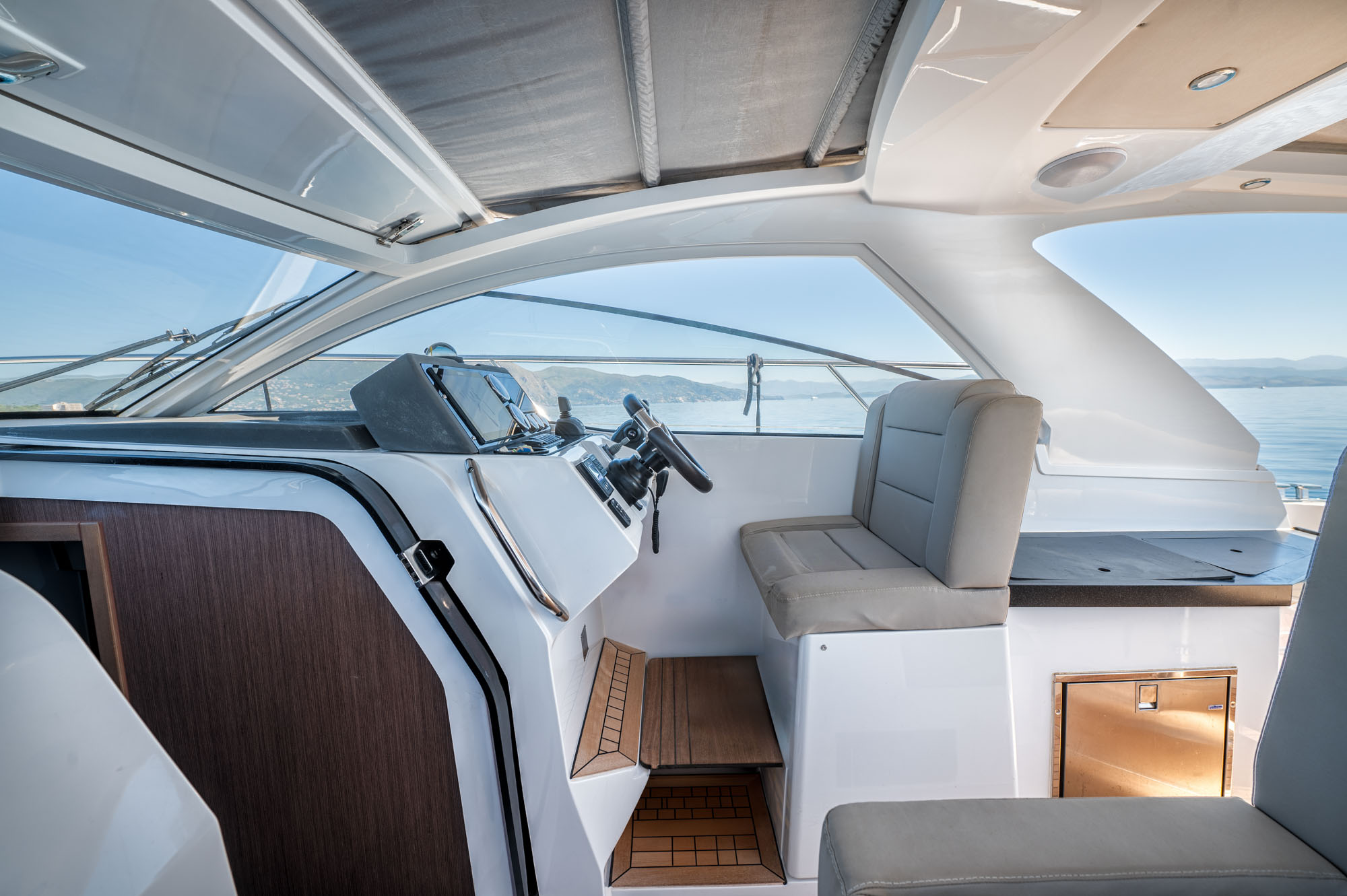 2019 Sealine S335 zu verkaufen (photo 8)