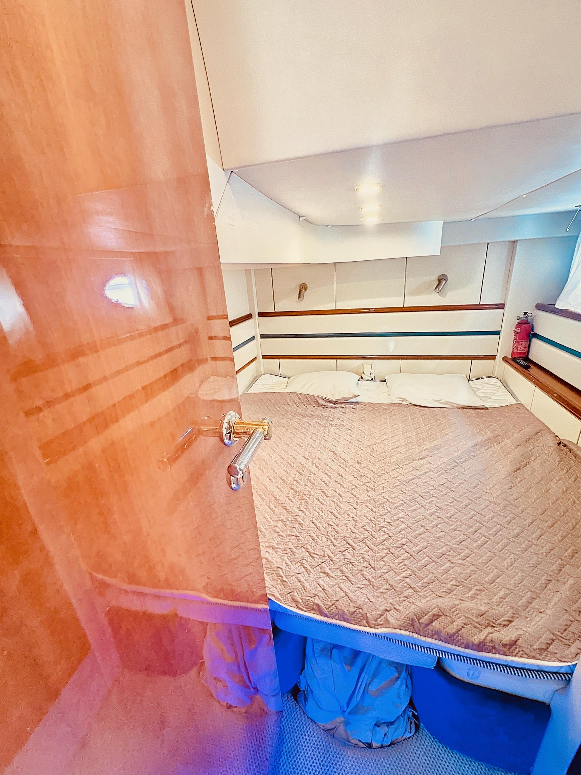 1996 Sunseeker Predator 63 zu verkaufen (photo 15)