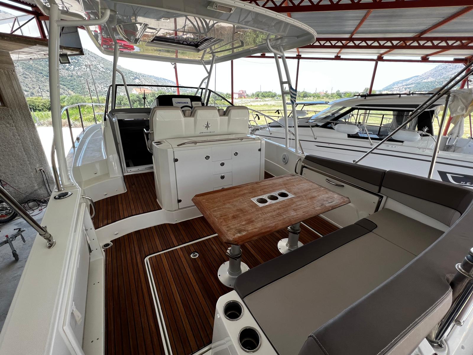 2017 Jeanneau Cap Camarat 10.5 WA en venta (photo 5)