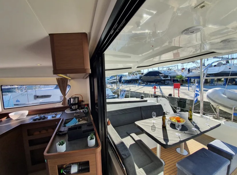 2018 Lagoon 42 for sale (photo 12)