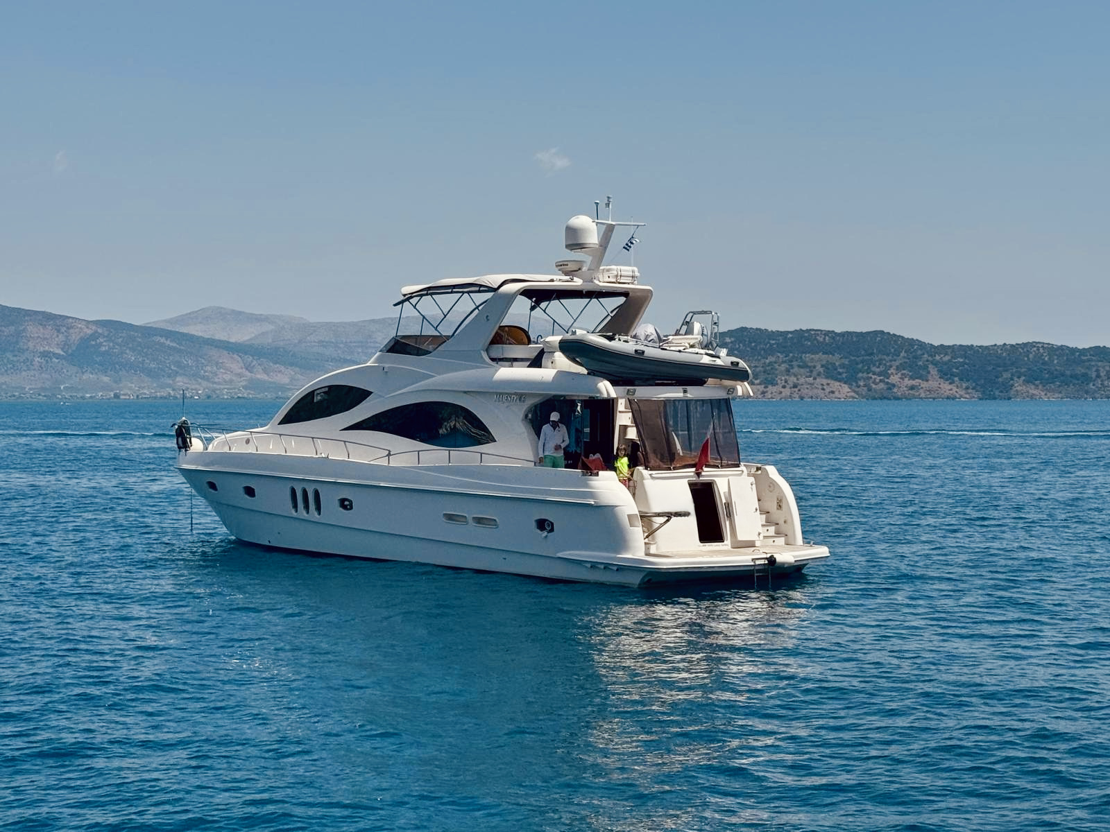 2010 Majesty Yachts 66 Flybridge à vendre (photo 3)