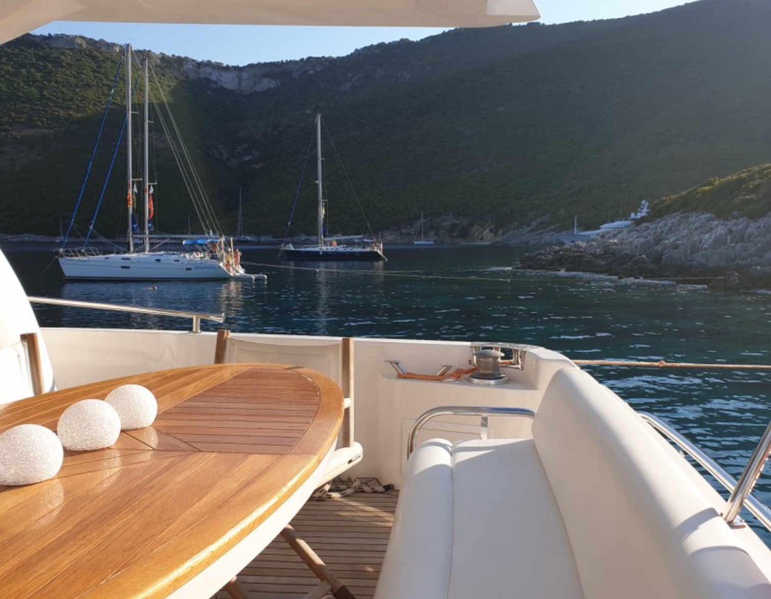 2010 Majesty Yachts 66 Flybridge à vendre (photo 7)
