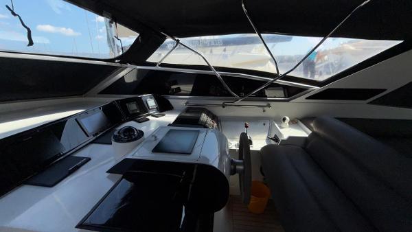 1996 Pershing 45 for sale (photo 8)