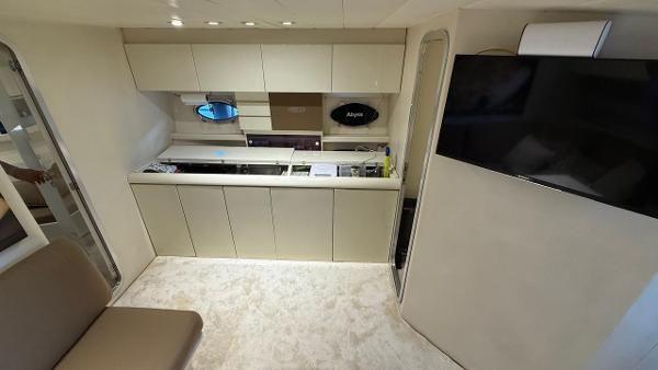1996 Pershing 45 for sale (photo 12)