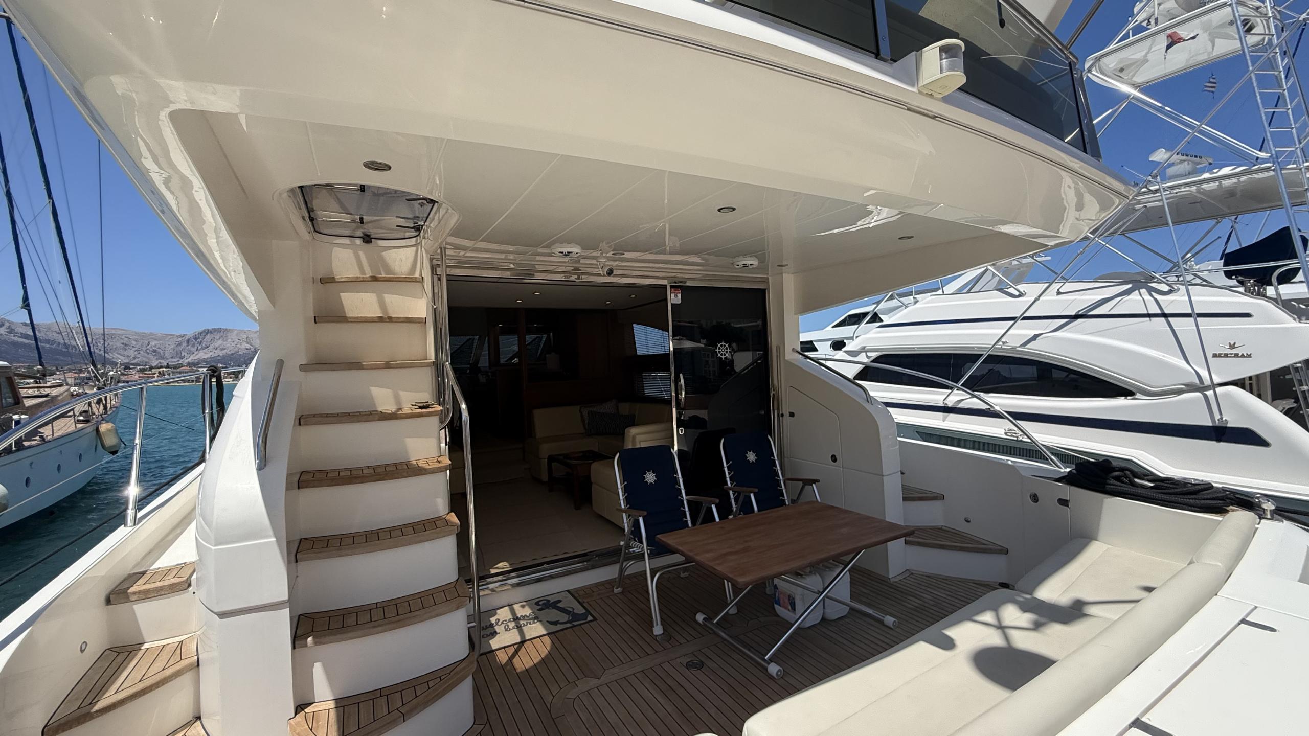 2010 Princess 62 for sale (photo 5)