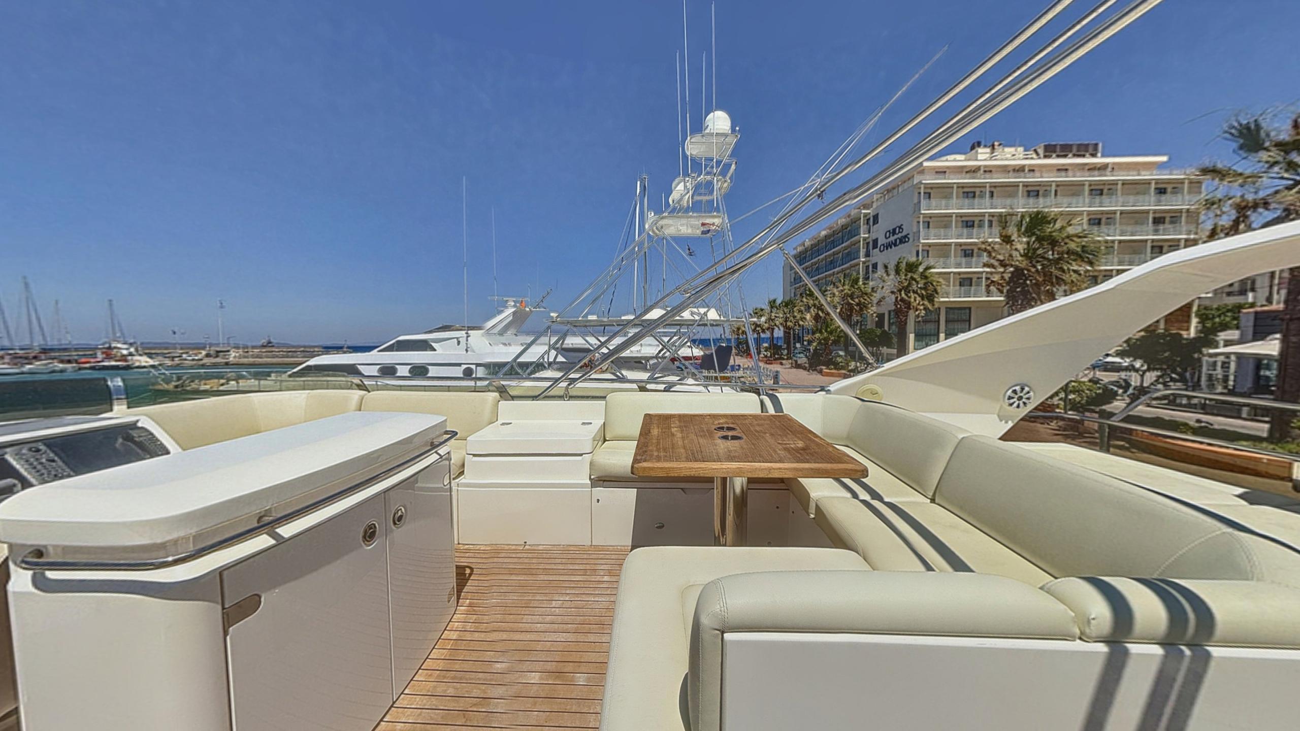 2010 Princess 62 for sale (photo 7)