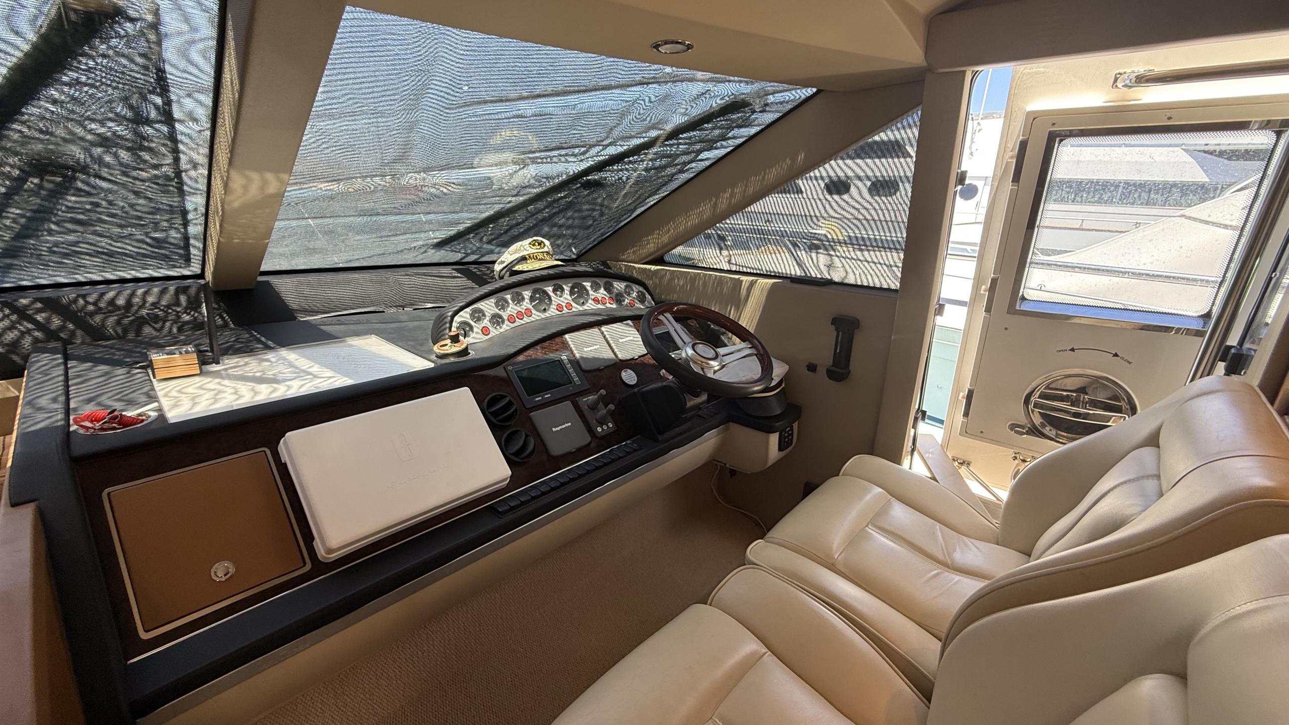 2010 Princess 62 for sale (photo 21)