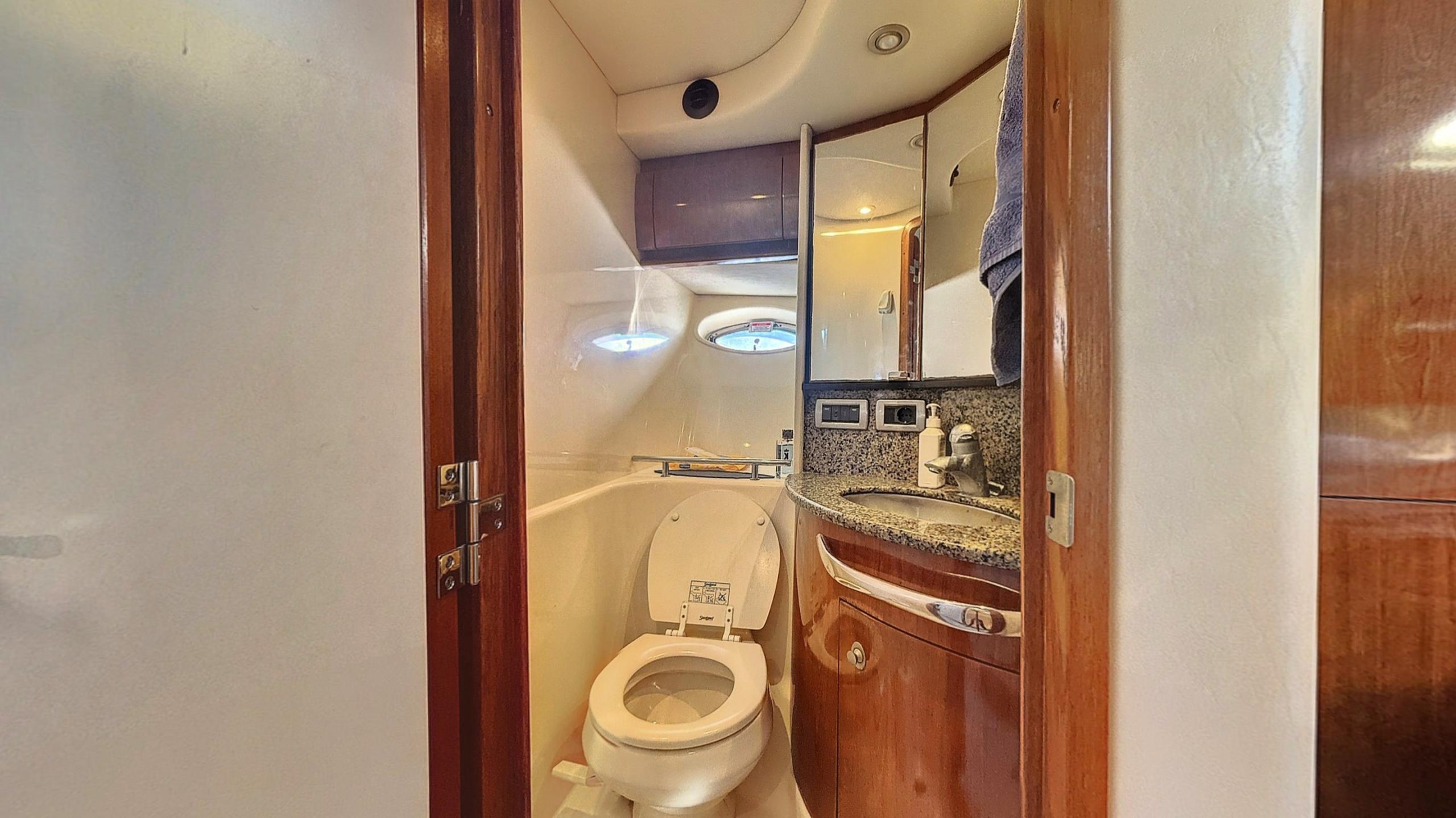 2007 Sea Ray 455 Sundancer in vendita (photo 18)