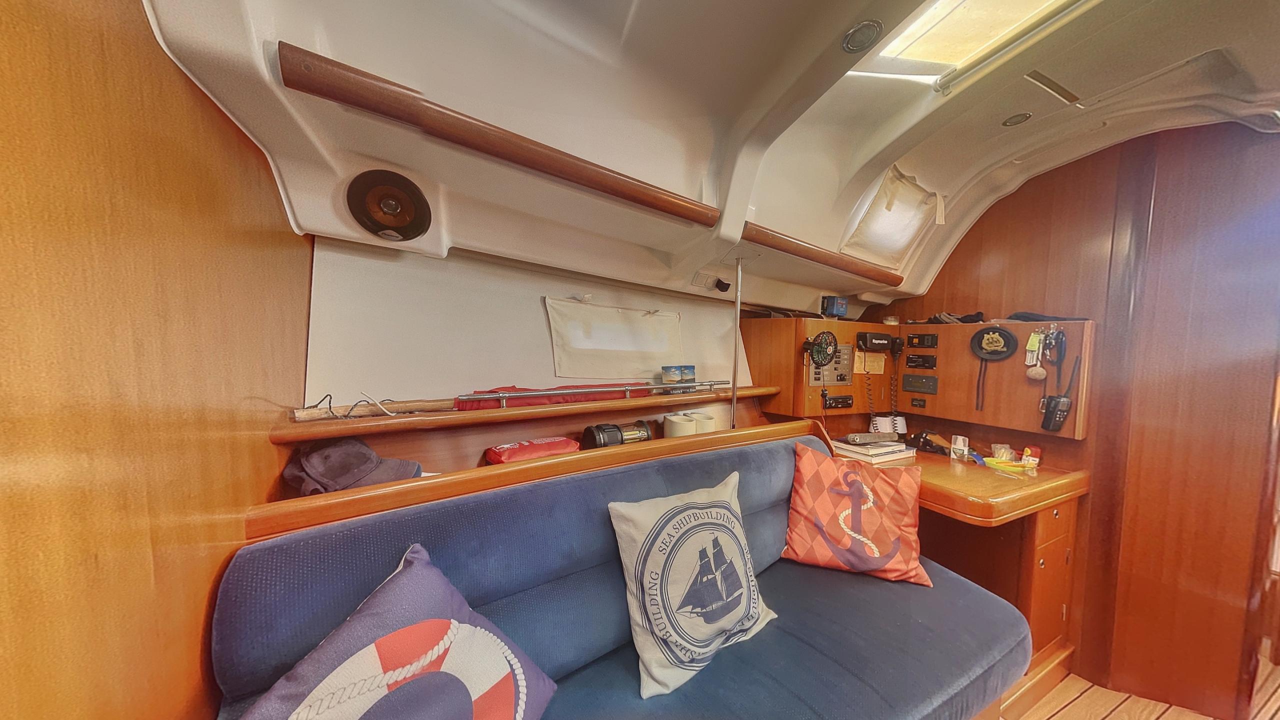 2006 Beneteau Oceanis Clipper 343 for sale (photo 20)