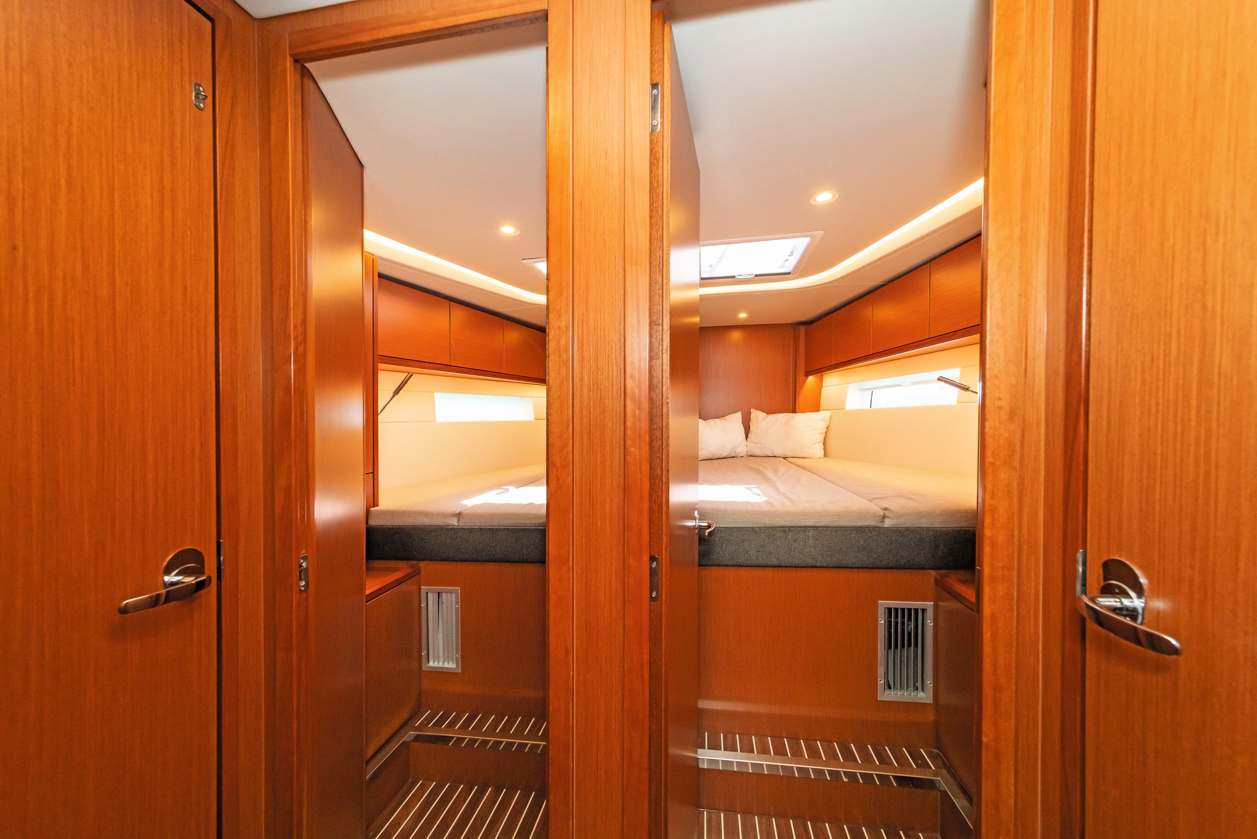 2021 Bavaria C57 Style in vendita (photo 16)