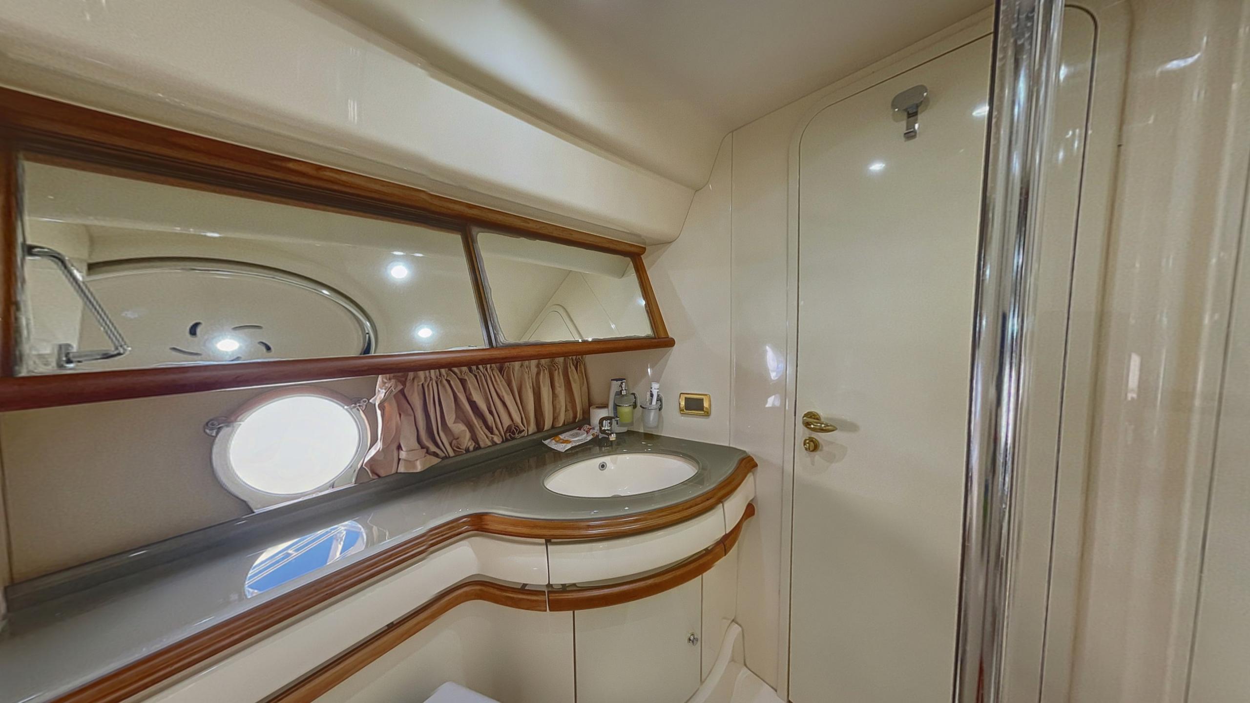 2008 Azimut 55 in vendita (photo 26)