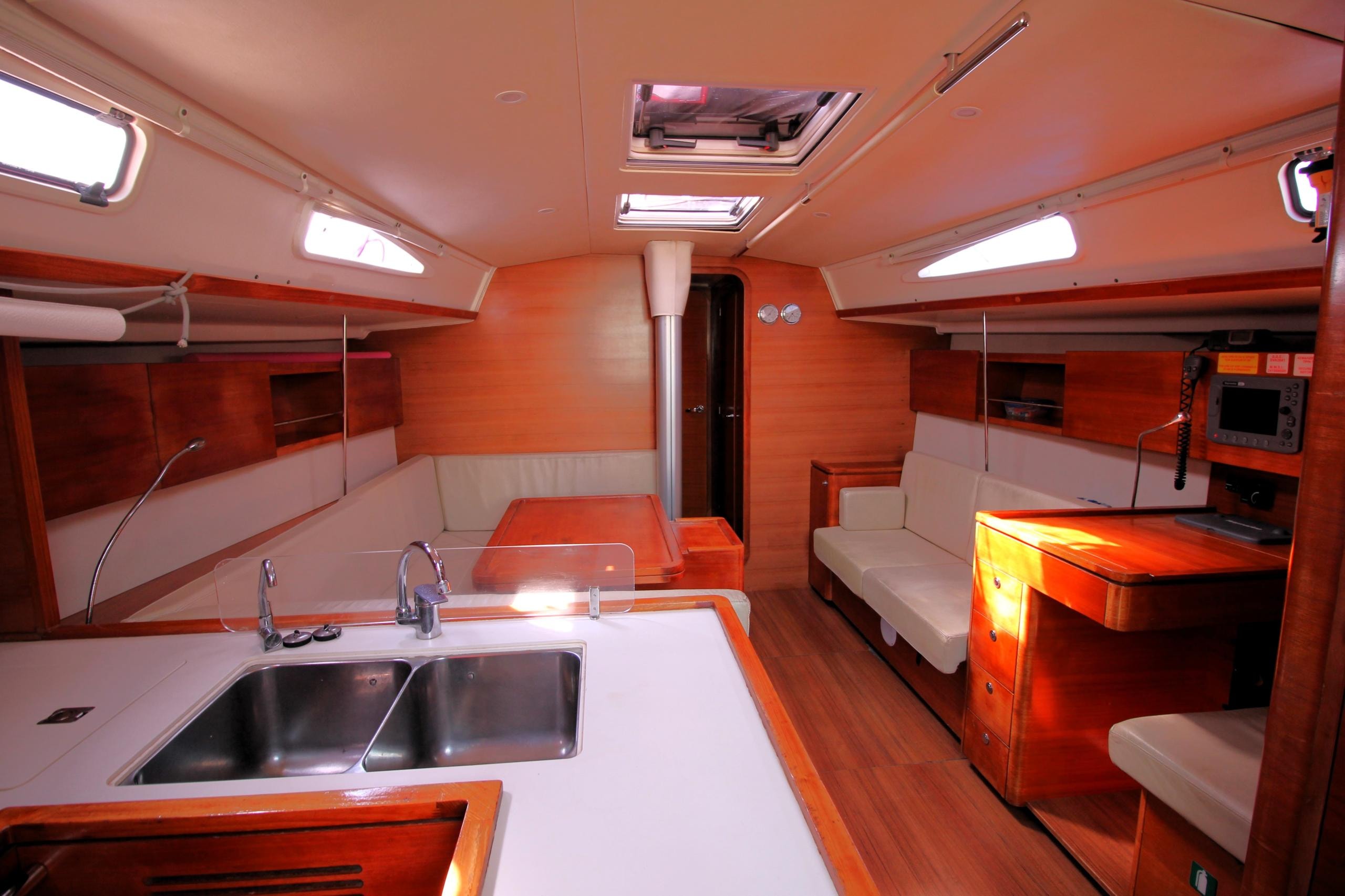 2010 Salona 44 te koop (photo 10)