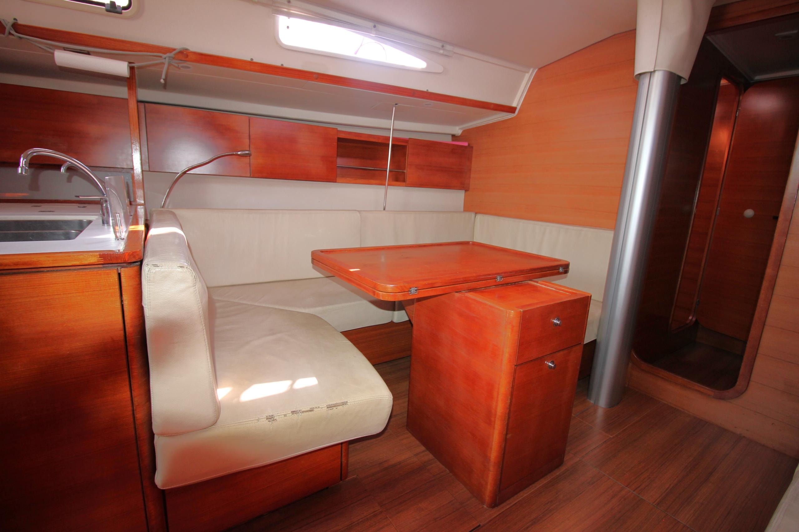 2010 Salona 44 te koop (photo 12)