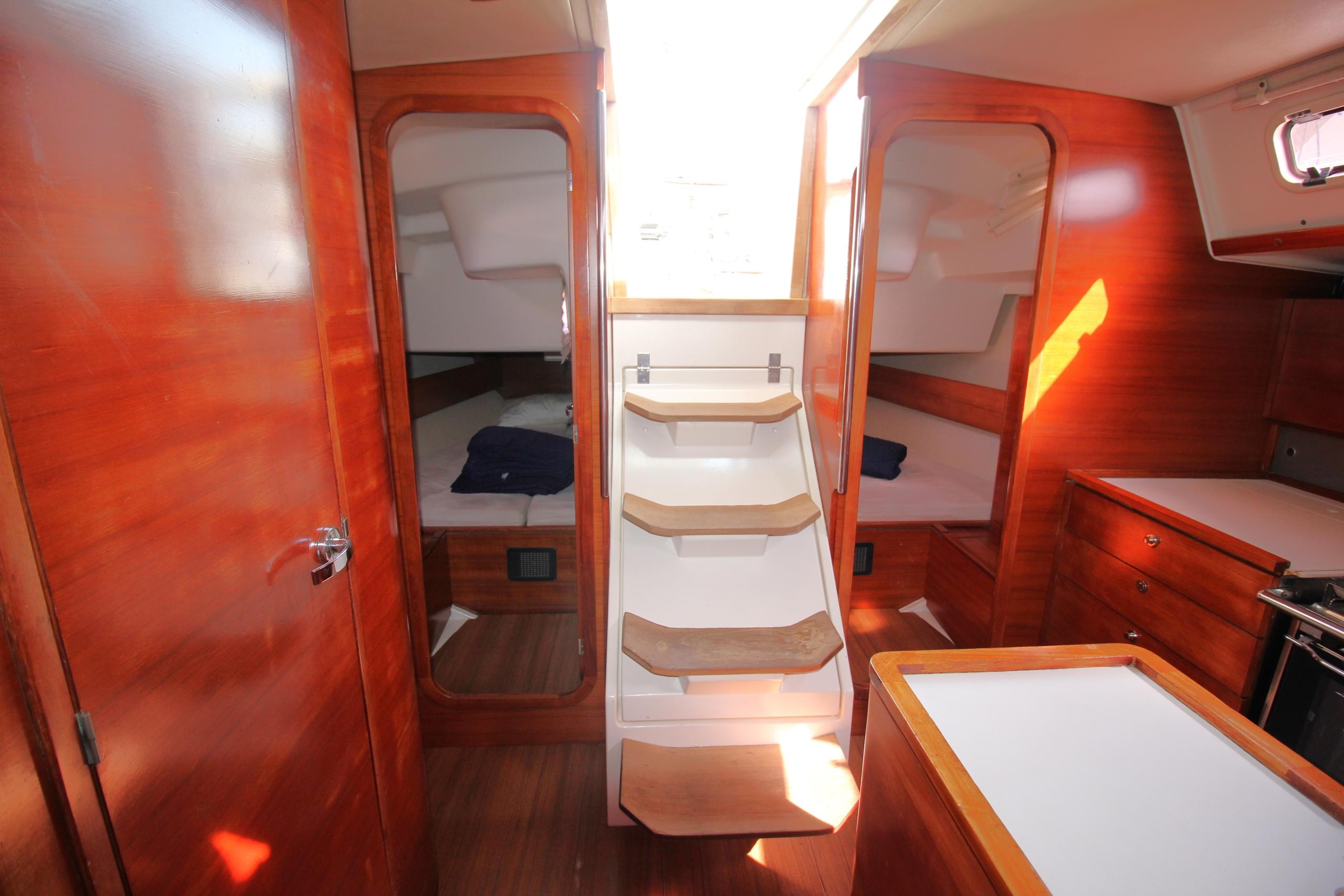 2010 Salona 44 te koop (photo 21)