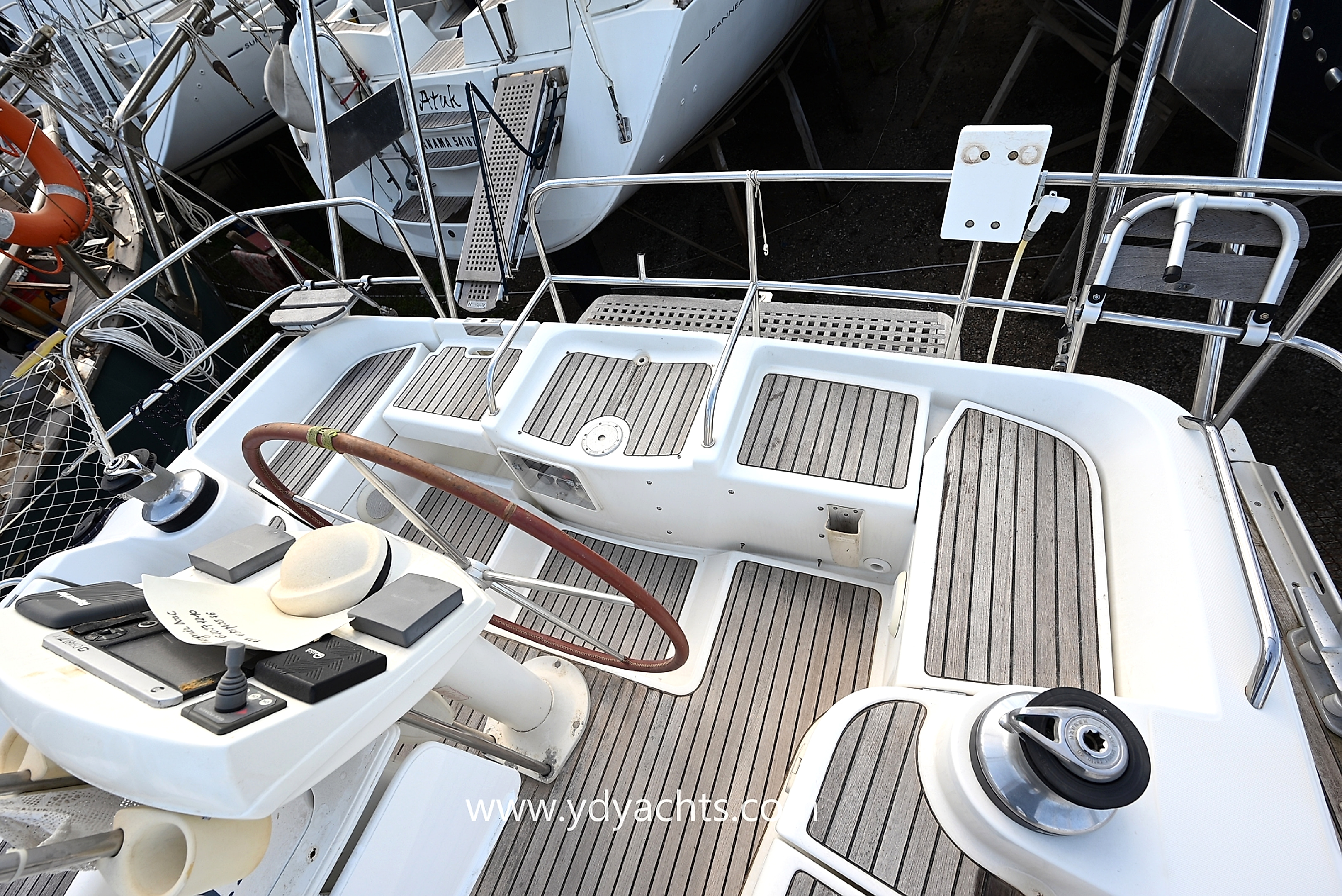 2005 Jeanneau Sun Odyssey 43 Legende en venta (photo 5)