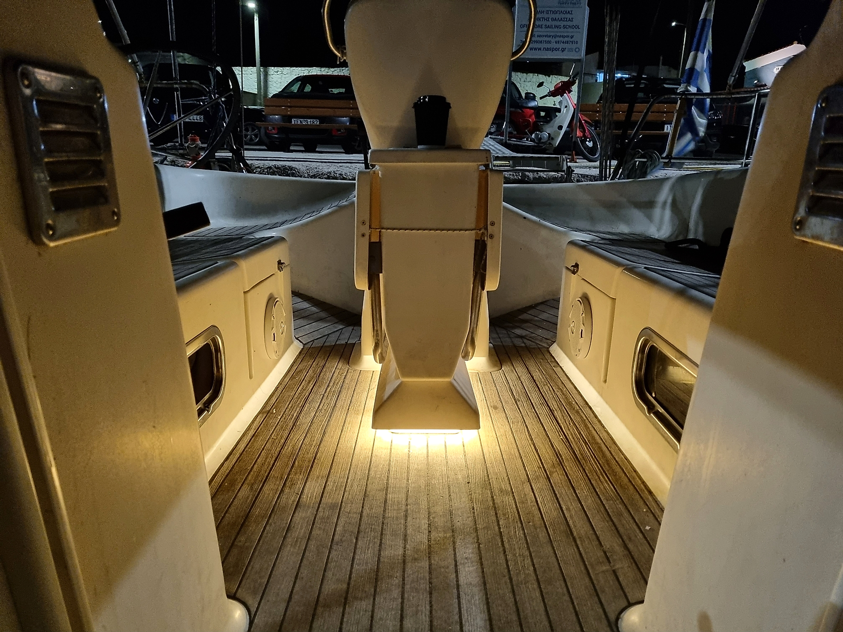 1999 Bavaria 38 Holiday te koop (photo 10)