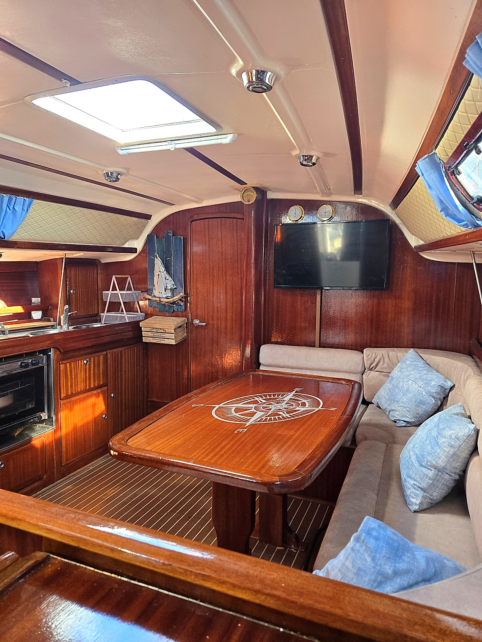 1999 Bavaria 38 Holiday te koop (photo 13)