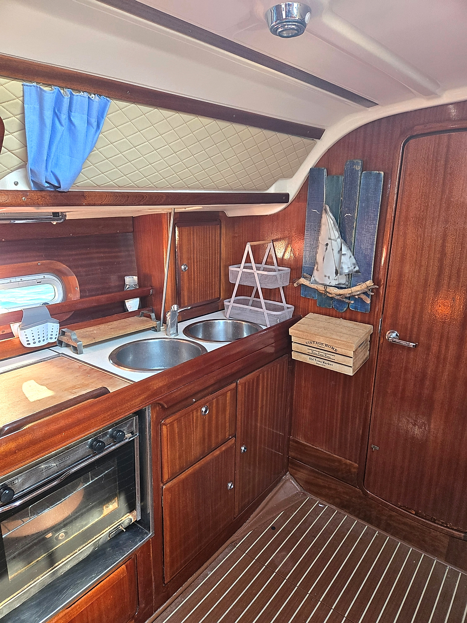1999 Bavaria 38 Holiday te koop (photo 17)